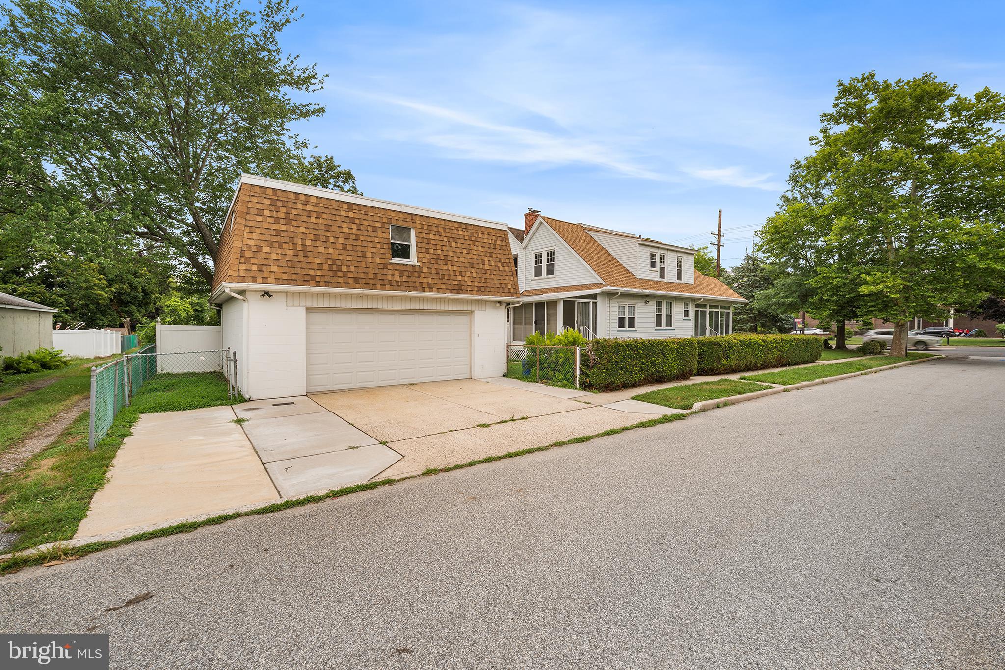 2 12th St, Burlington Township, NJ 08016 photo