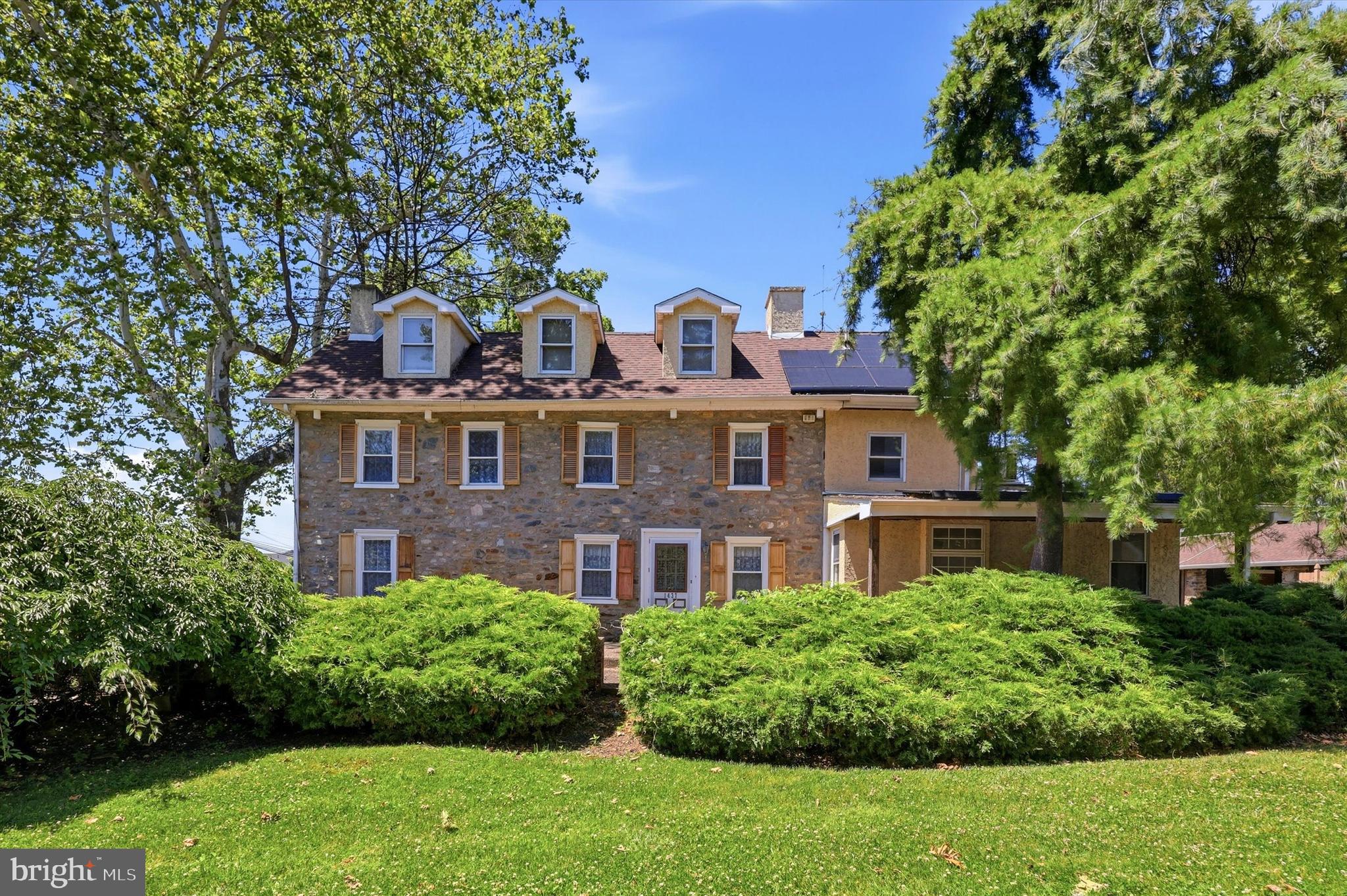 1437 Byberry Rd, Huntingdon Valley, PA 19006