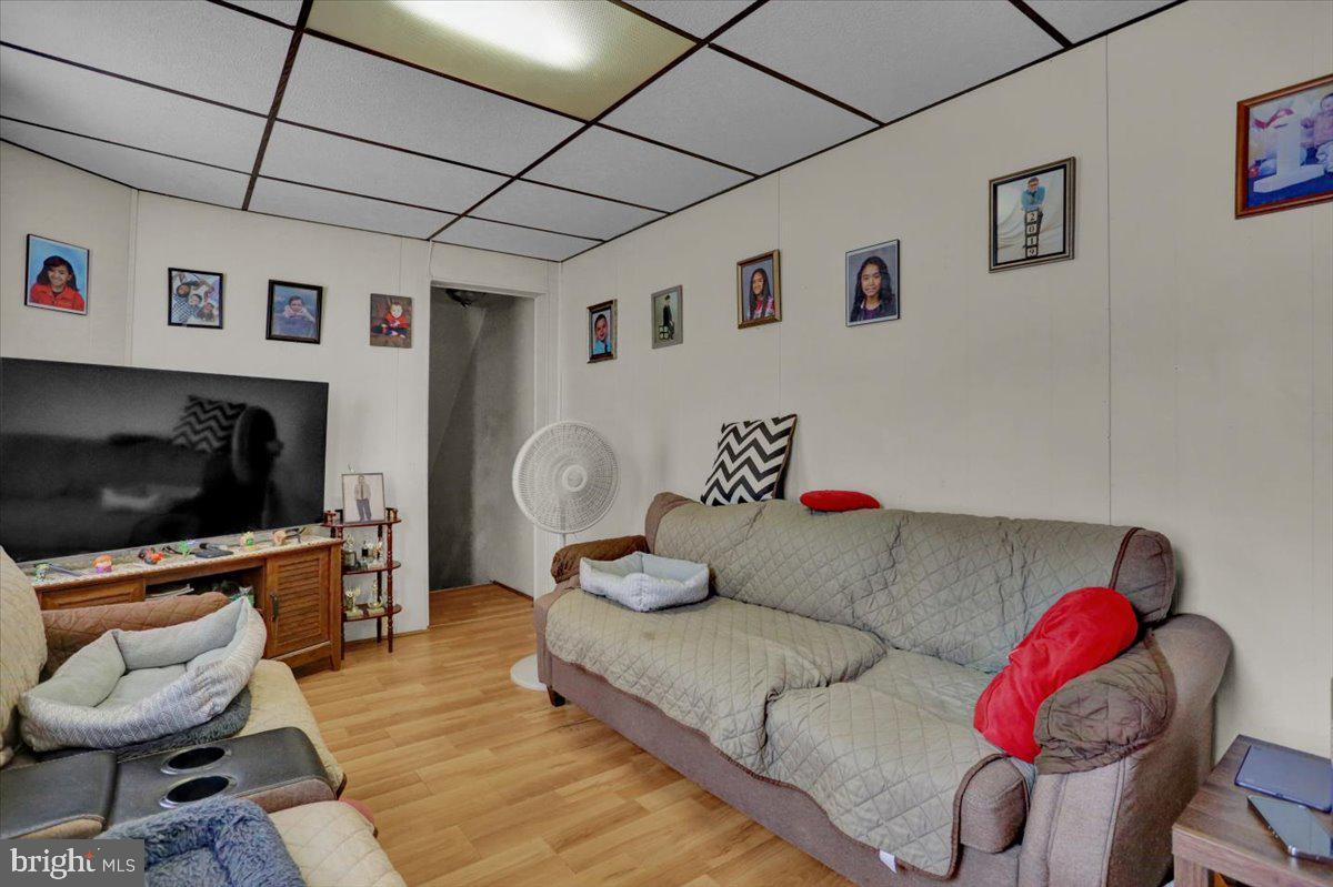 838 N 12th St, Reading, PA 19604 photo