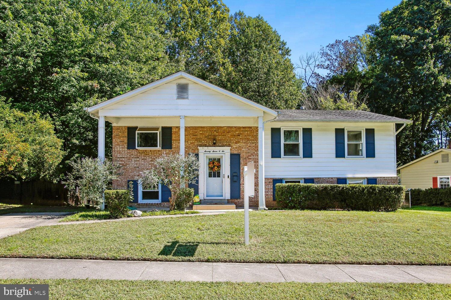 7706 Carrleigh Pkwy, Springfield, VA 22152
