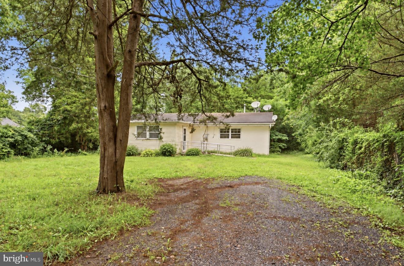 729 6th Rd, Newtonville, NJ 08346