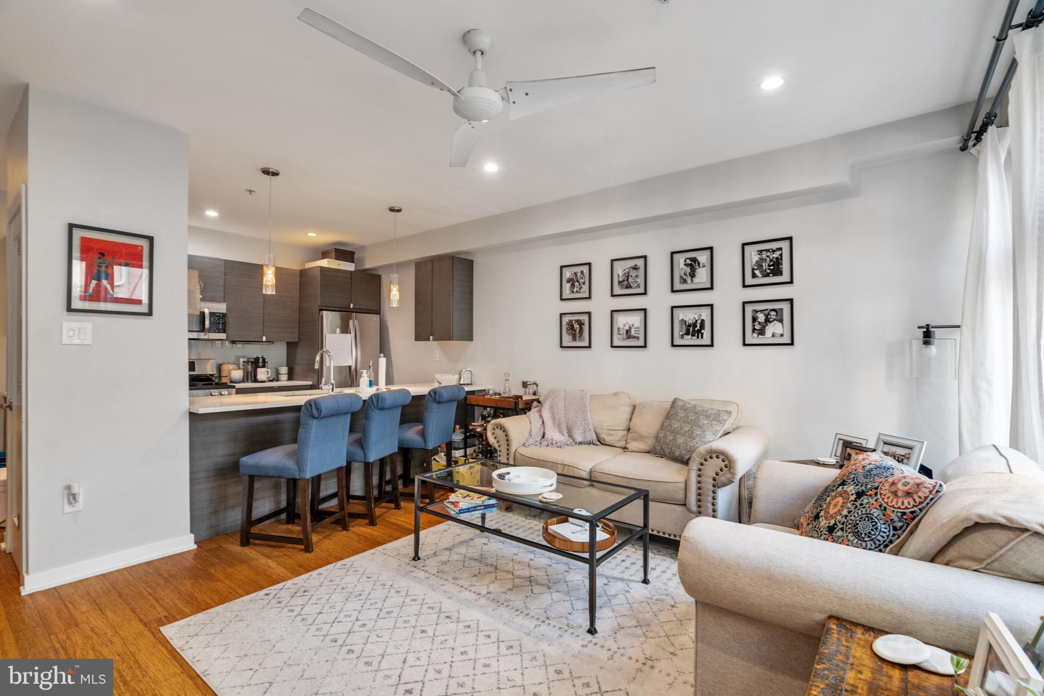 1637 Carpenter St, Philadelphia, PA 19146 photo