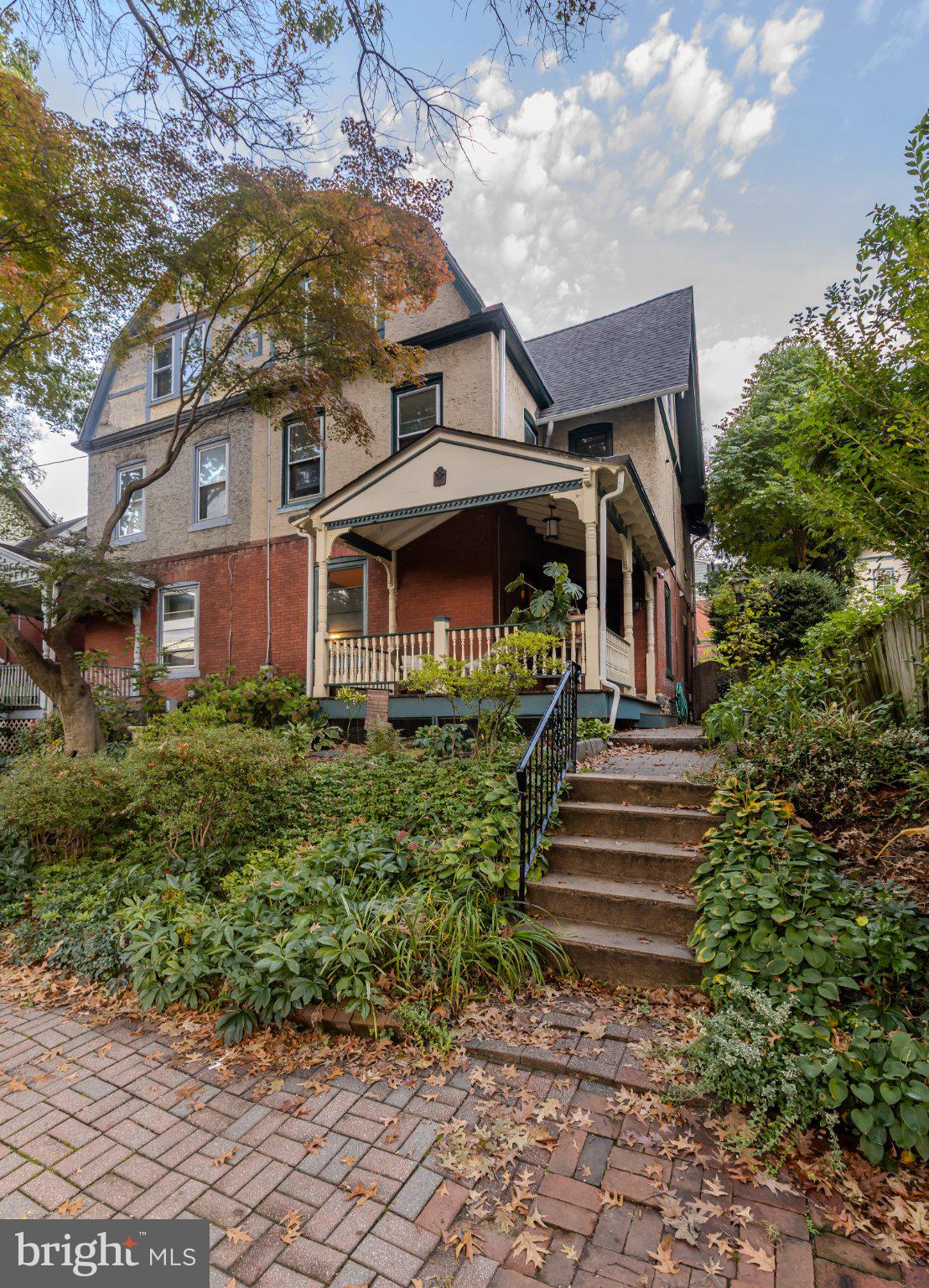 406 Price St, Philadelphia, PA 19144