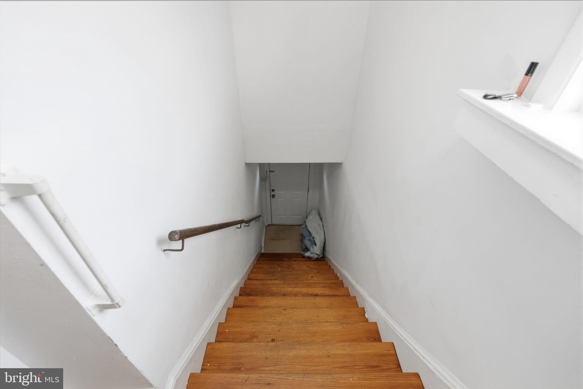 672 Colwell Rd, Woodlyn, PA 19094 photo