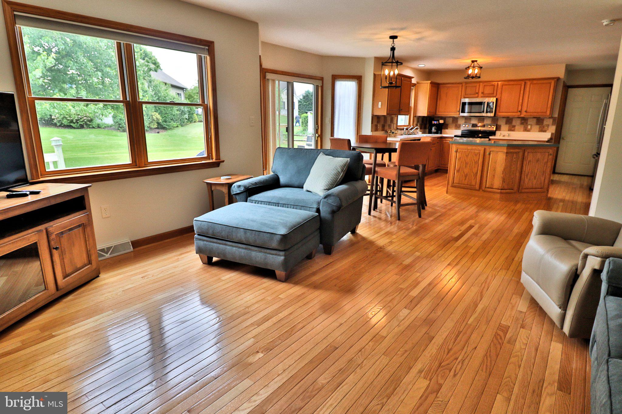 1115 Martin Ave, Ephrata, PA 17522 photo