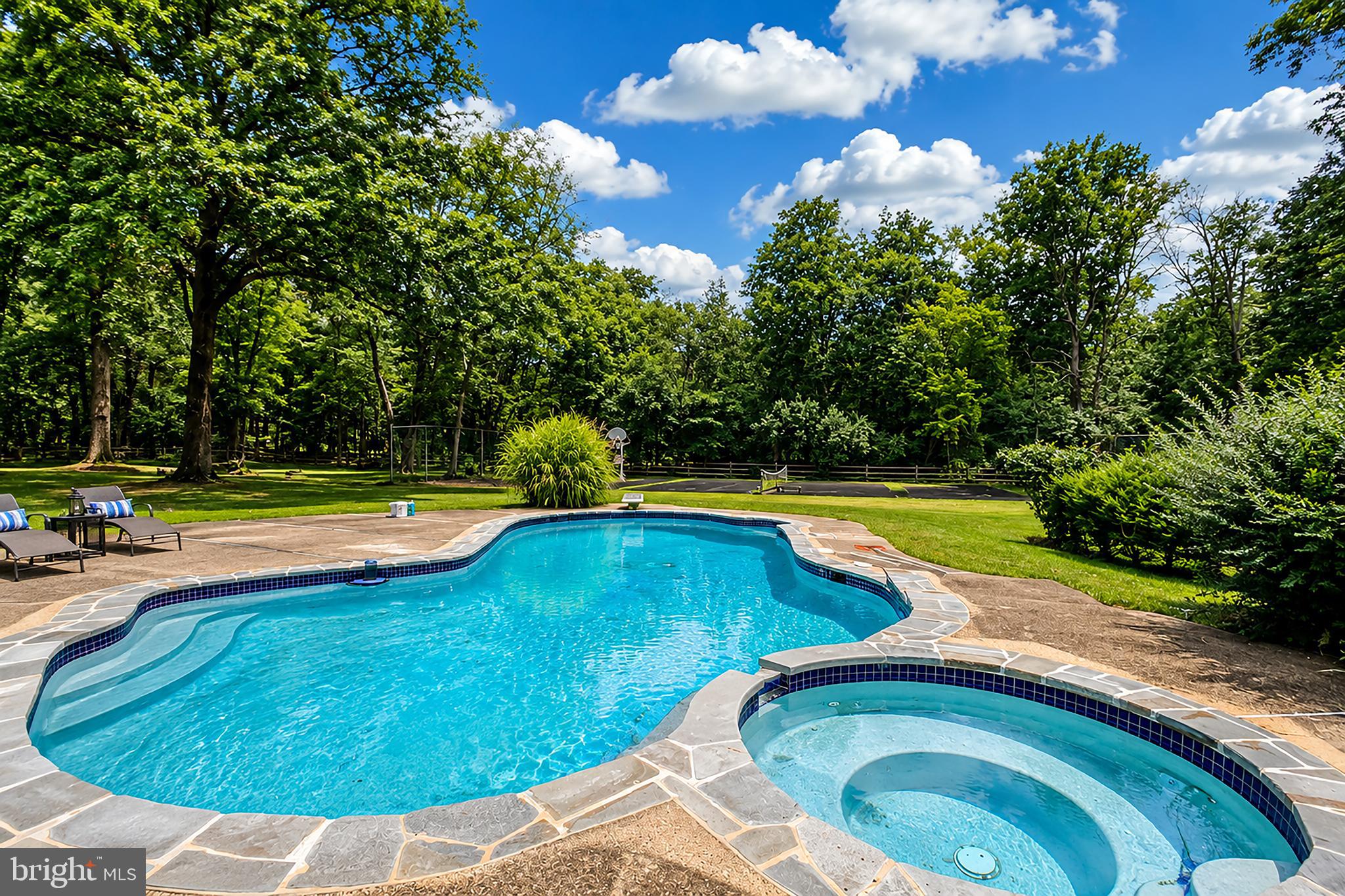 4444 Bergstrom Rd, Doylestown, PA 18902 photo