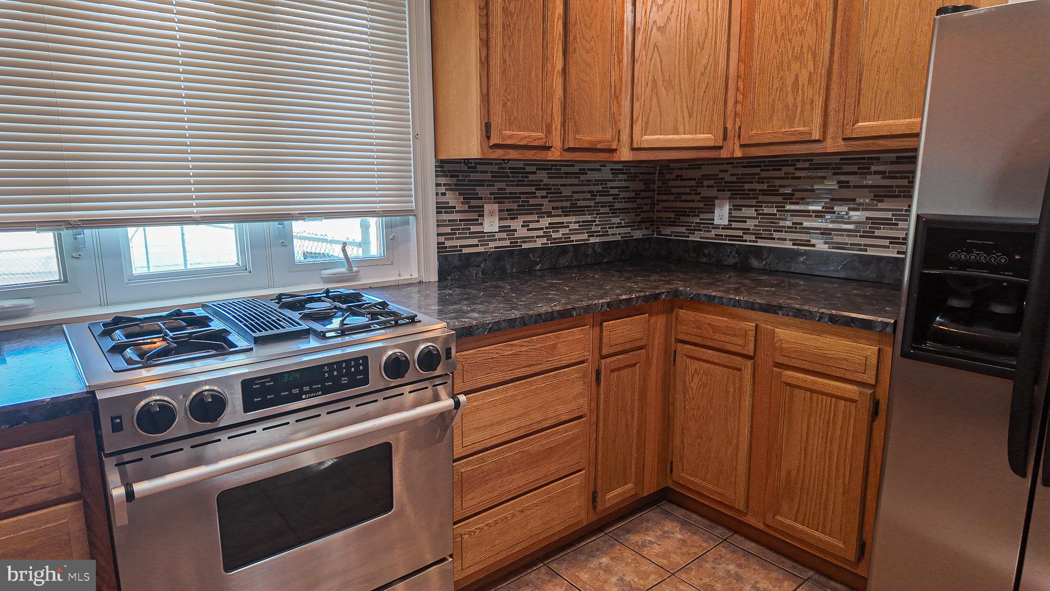 9316 Academy Rd, Philadelphia, PA 19114 photo