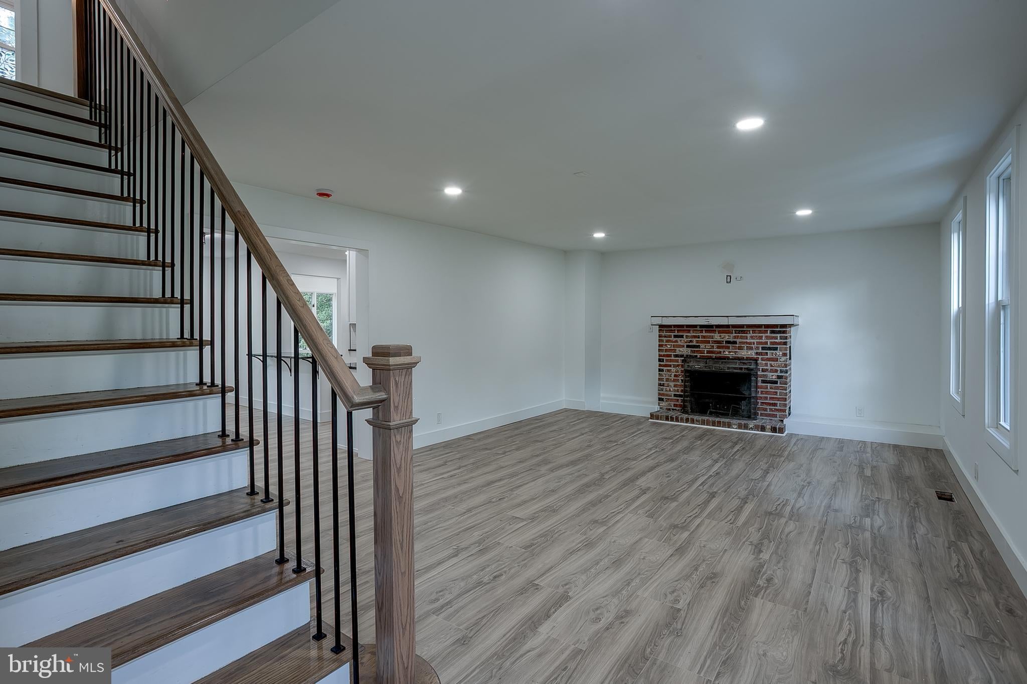 956 N Korff Dr, Vineland, NJ 08360 photo