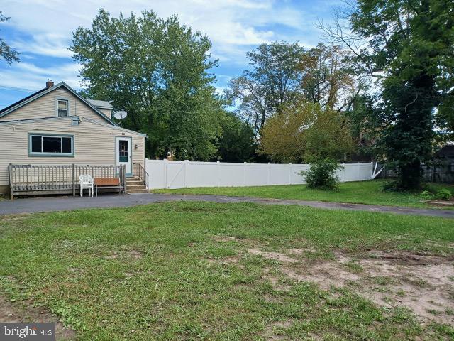 525 Radix Rd, Williamstown, NJ 08094 photo