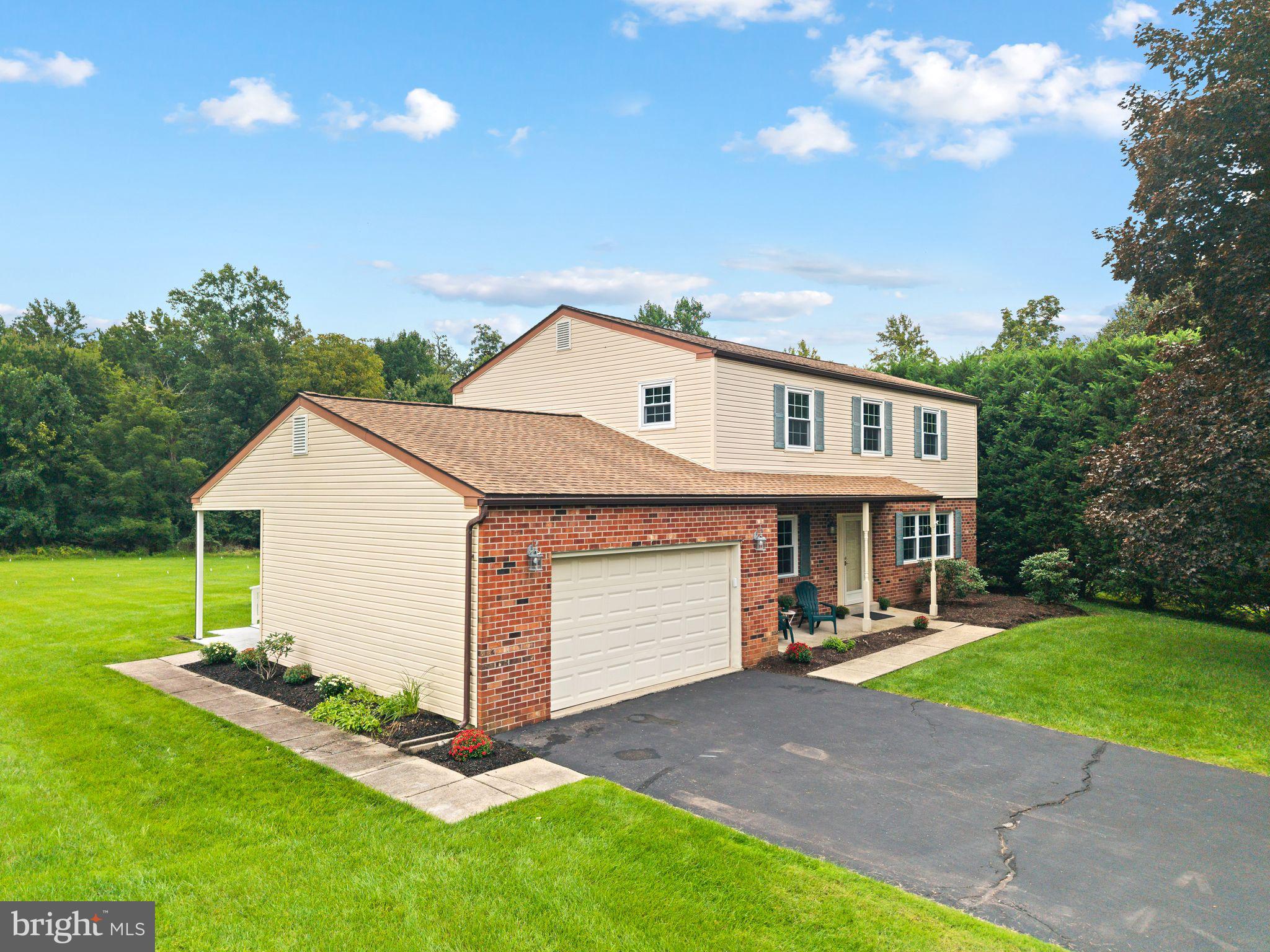 1270 Holstein Ct, Blue Bell, PA 19422 photo