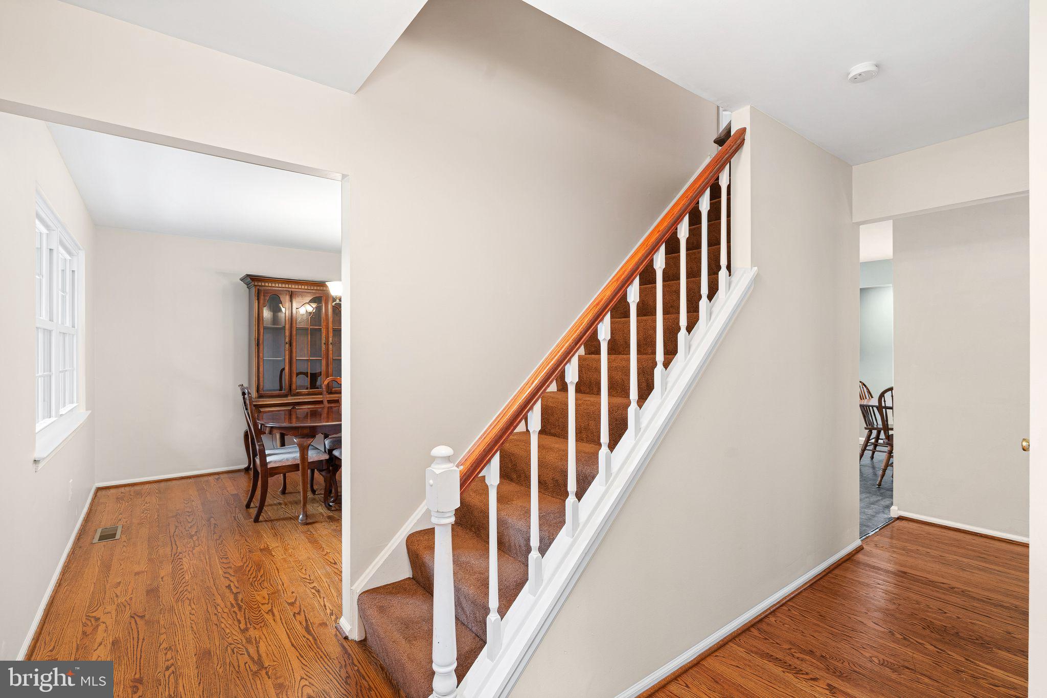 1270 Holstein Ct, Blue Bell, PA 19422 photo