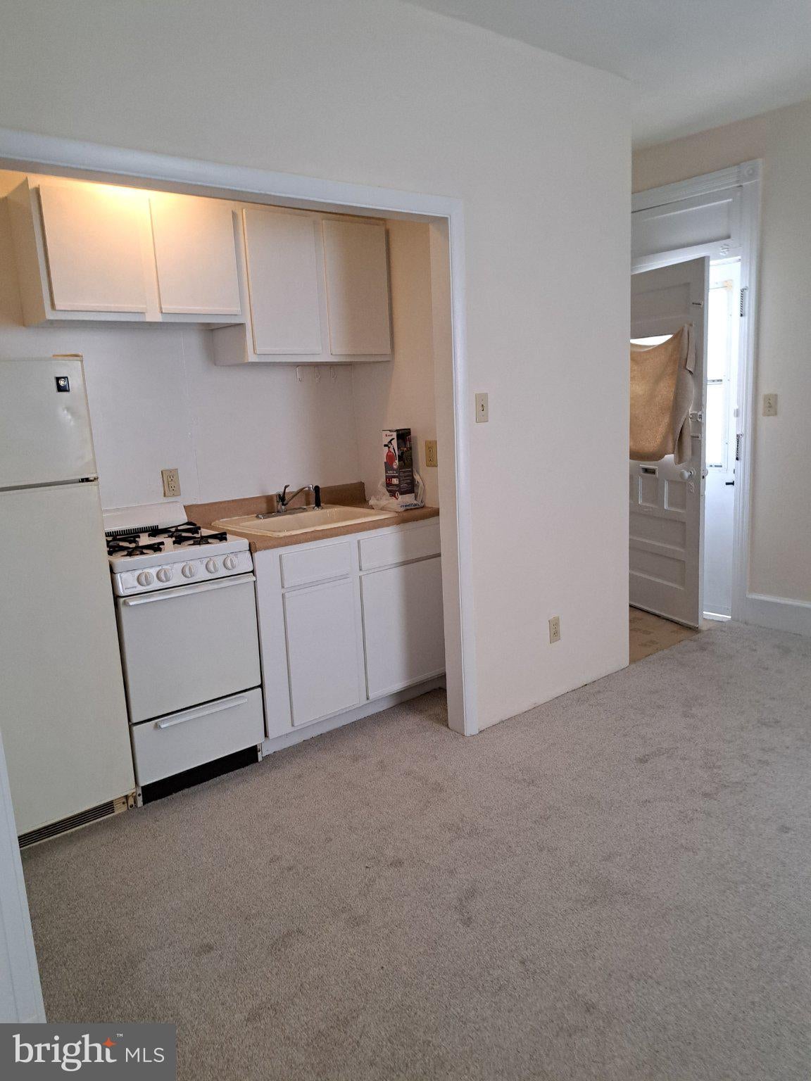 329 2nd St, New Cumberland, PA 17070 photo