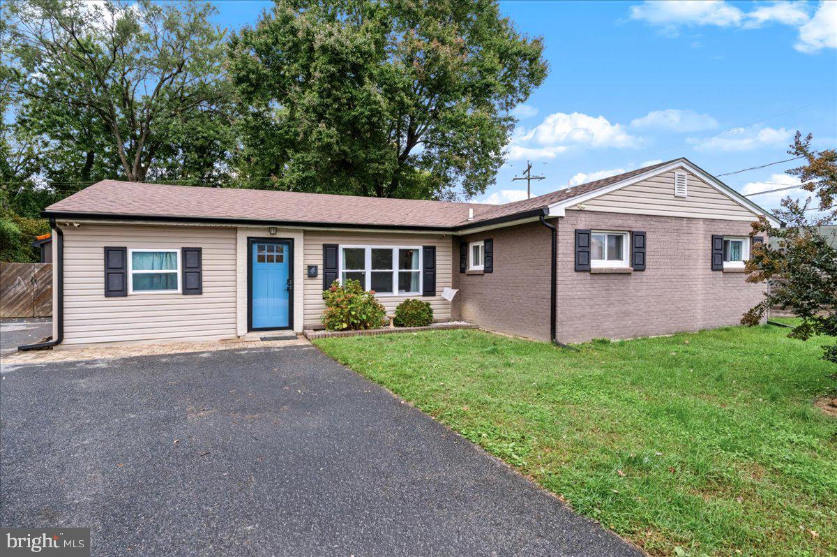 4 Longview Dr, Newark, DE 19711 photo