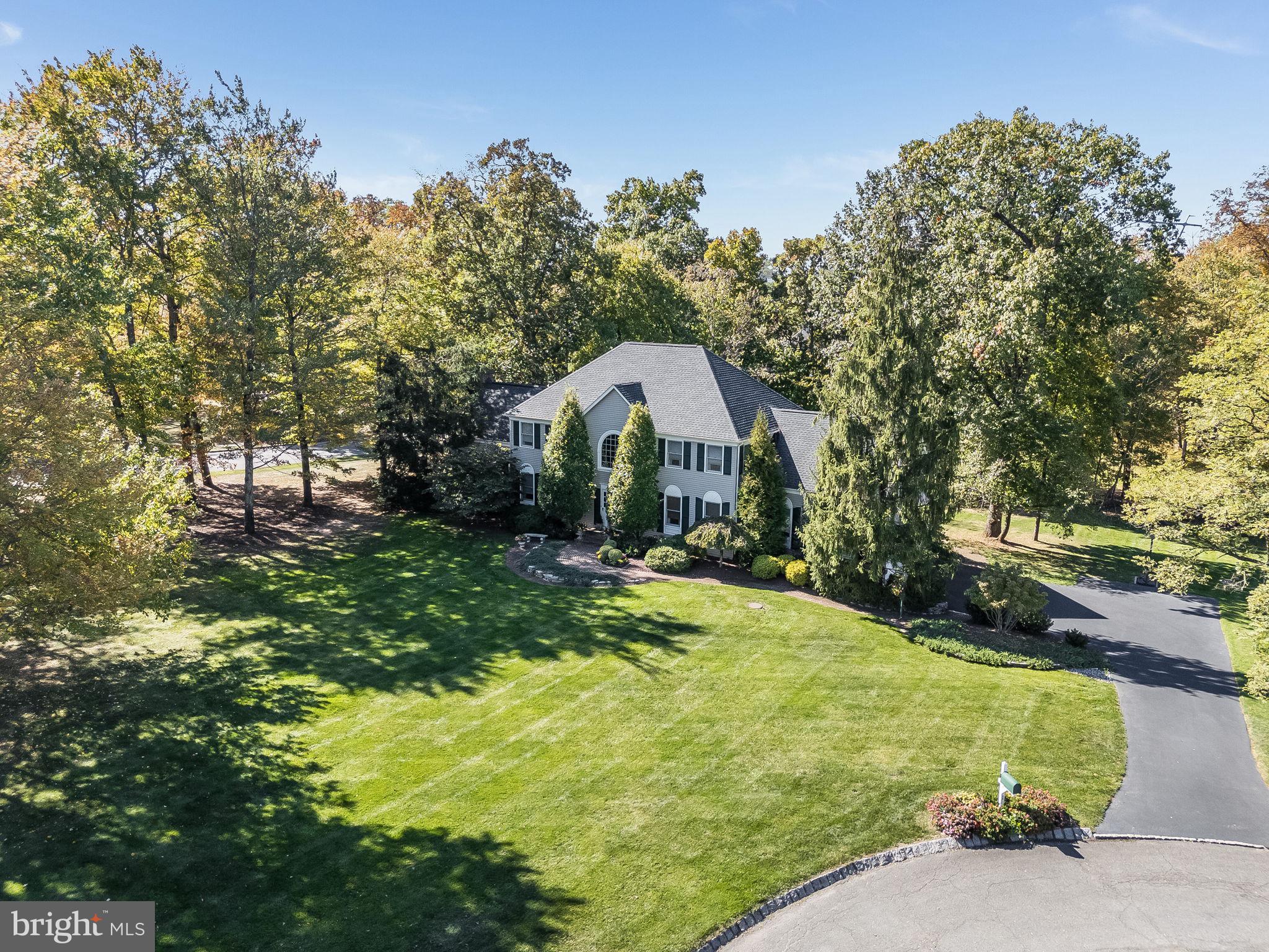 1 Maxwell Ct, Flemington, NJ 08822 photo
