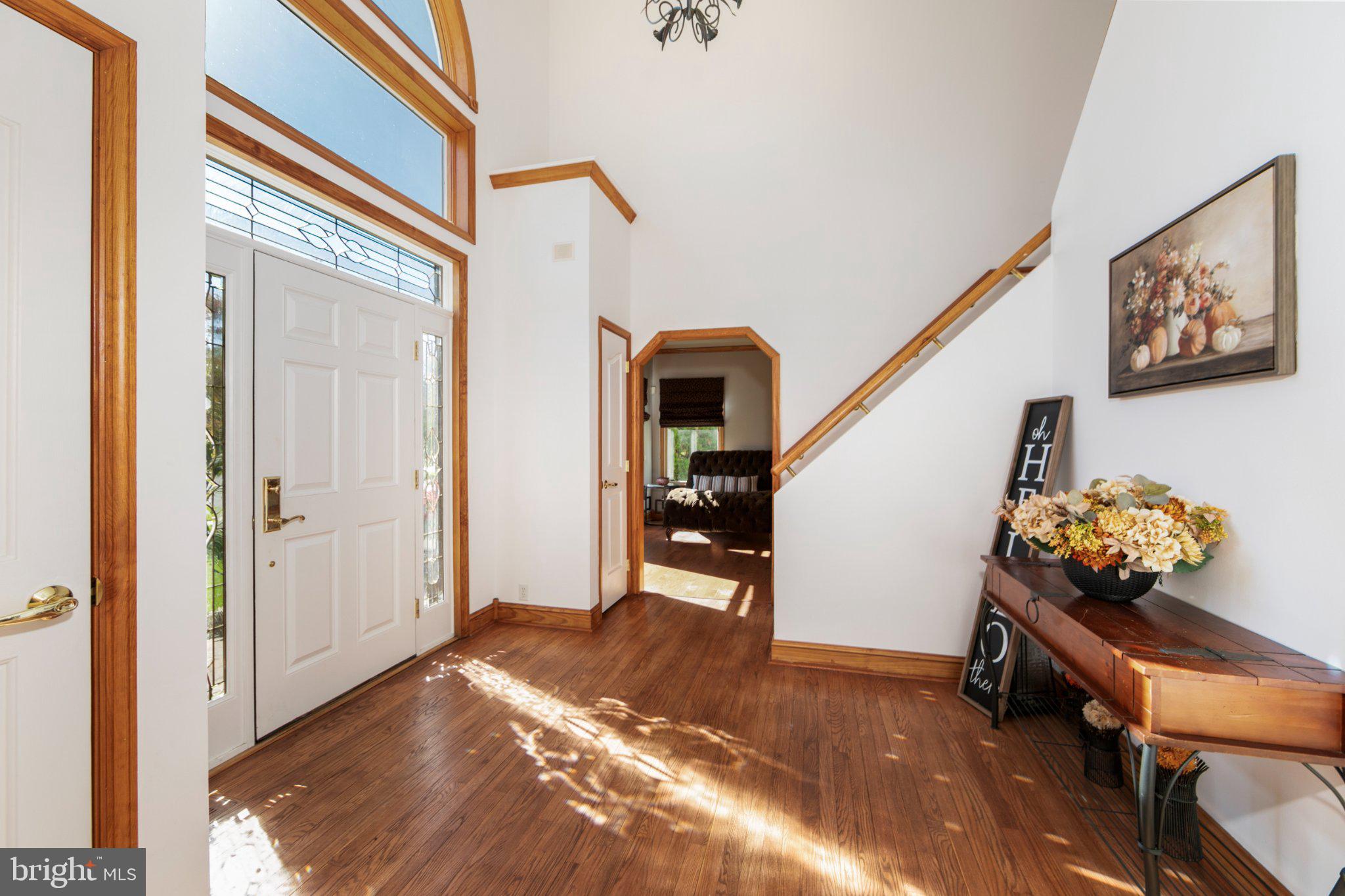 6 Vanessa Ct, Cherry Hill, NJ 08003 photo