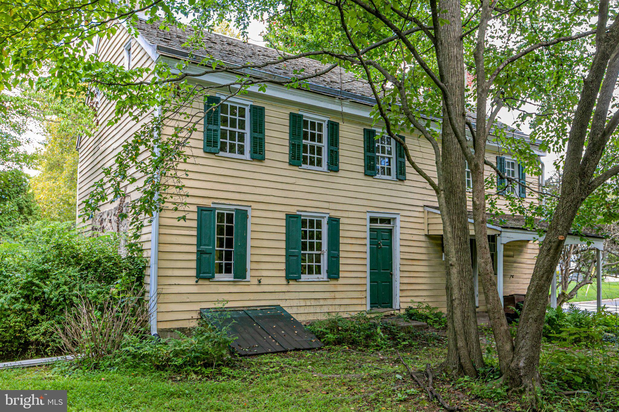 2071 Pennington Rd, Ewan, NJ 08618