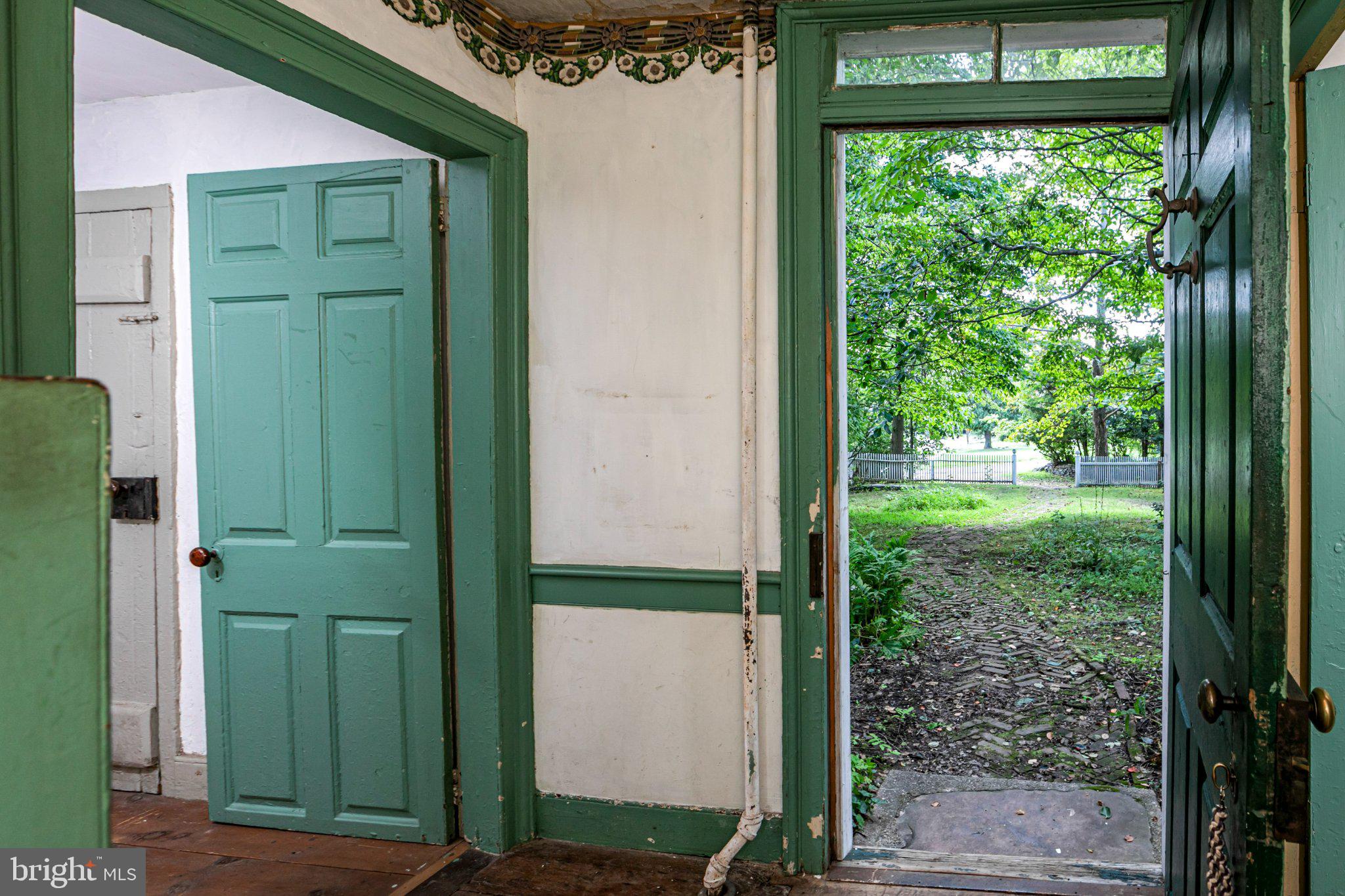 2071 Pennington Rd, Ewan, NJ 08618 photo