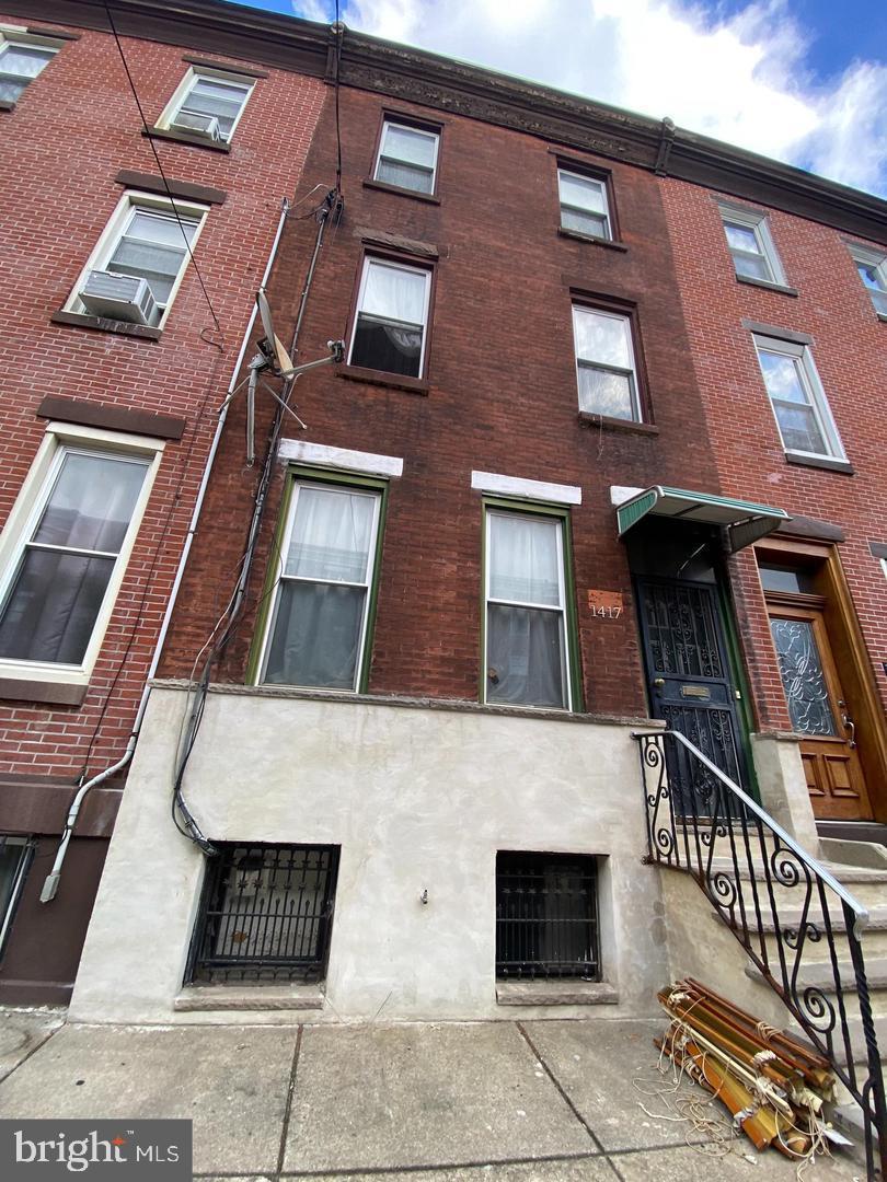 1417 15th St, Philadelphia, PA 19146