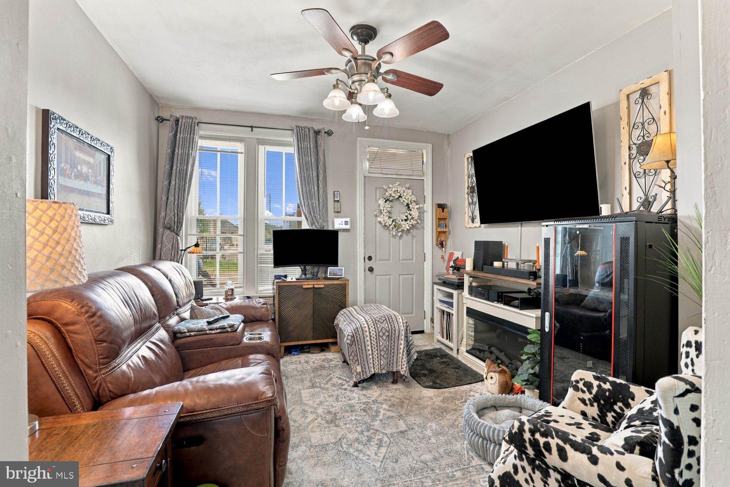 117 Locust, Columbia, PA 17512 photo