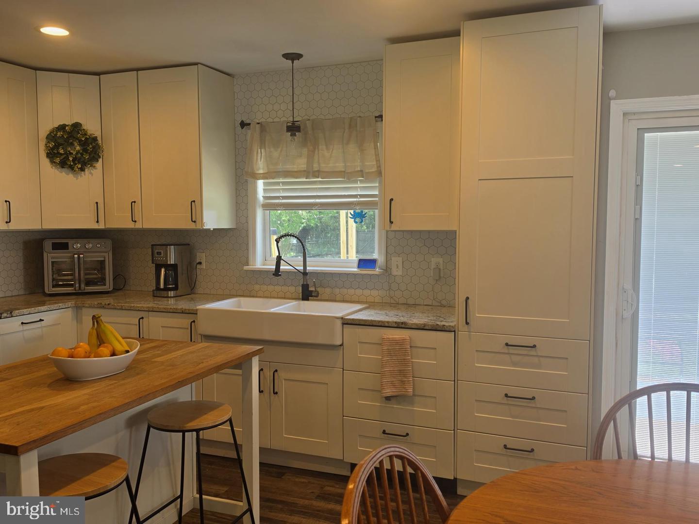 416 Earls Rd, Middle River, MD 21220 photo
