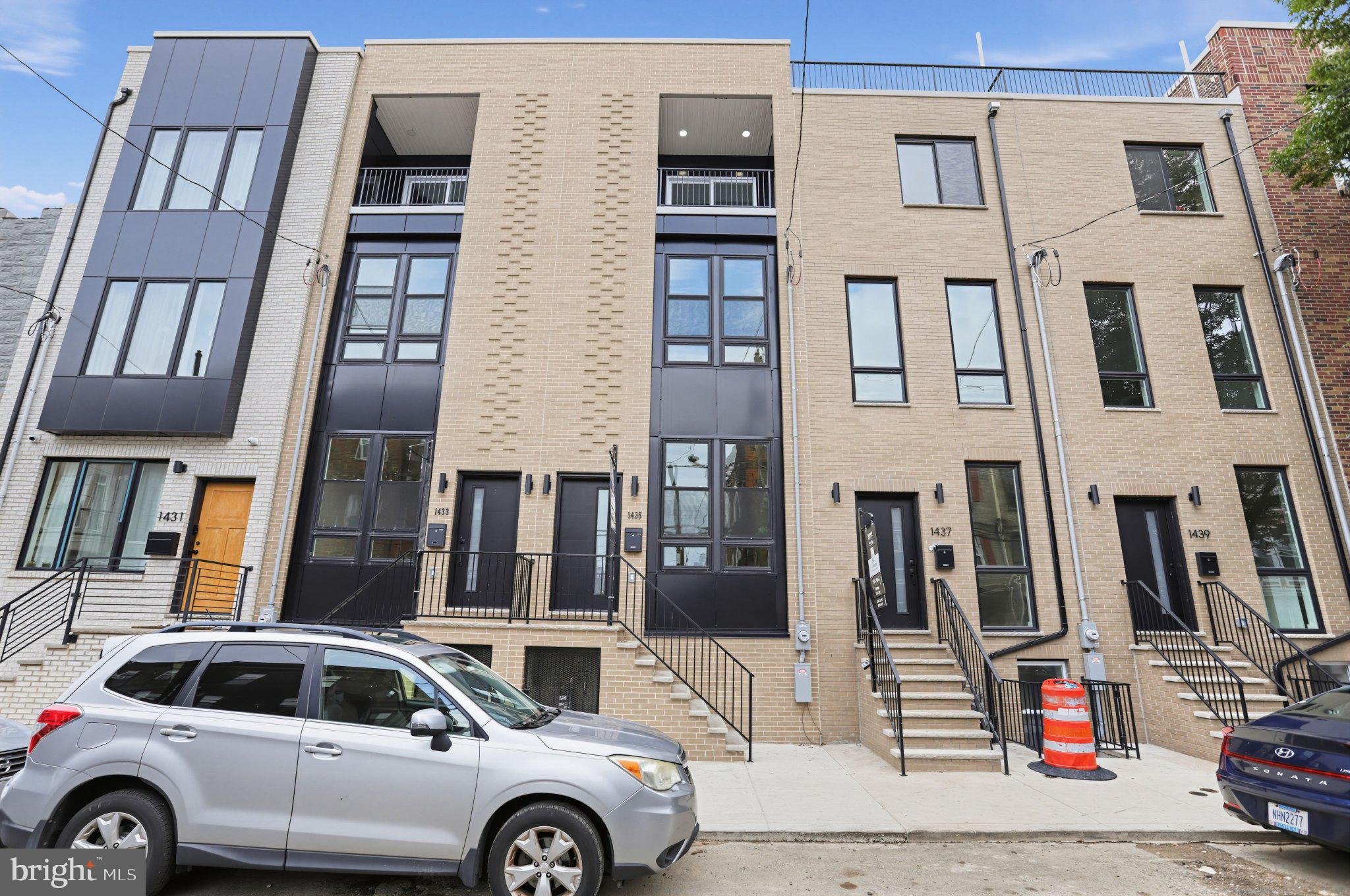 1435 8th St, Philadelphia, PA 19147