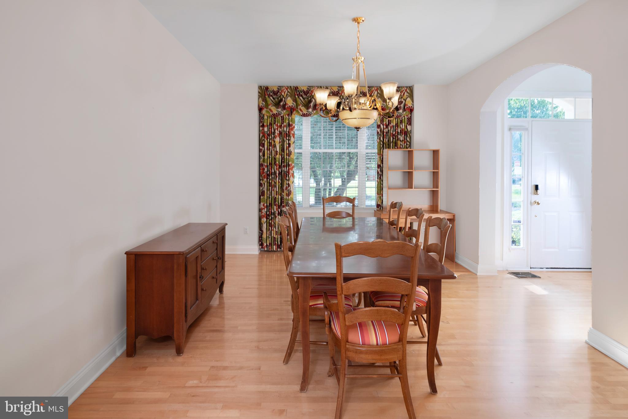 5 Alvamar Ct, Skillman, NJ 08558 photo