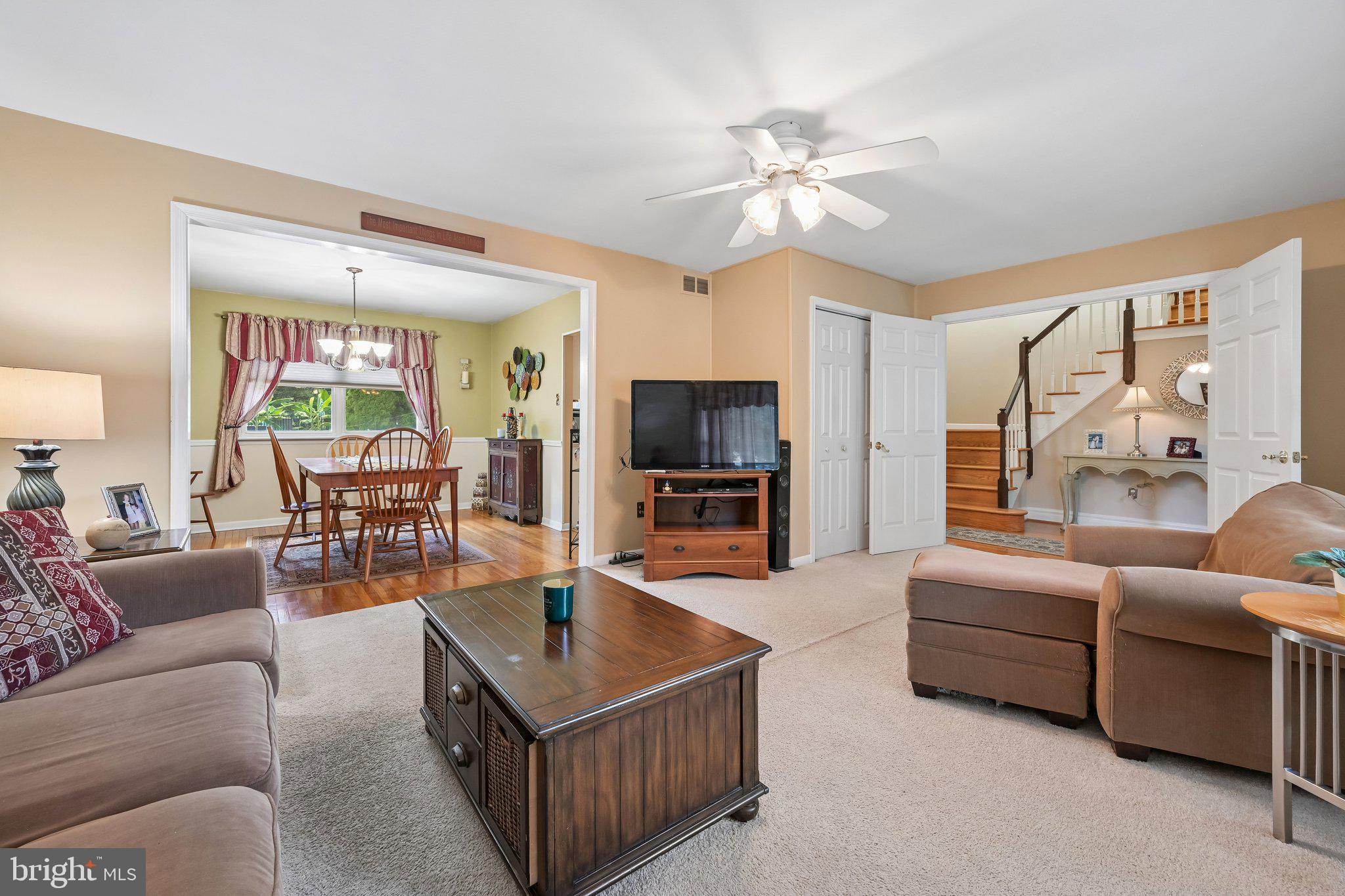 843 Lafayette Dr, Mount Laurel, NJ 08054 photo