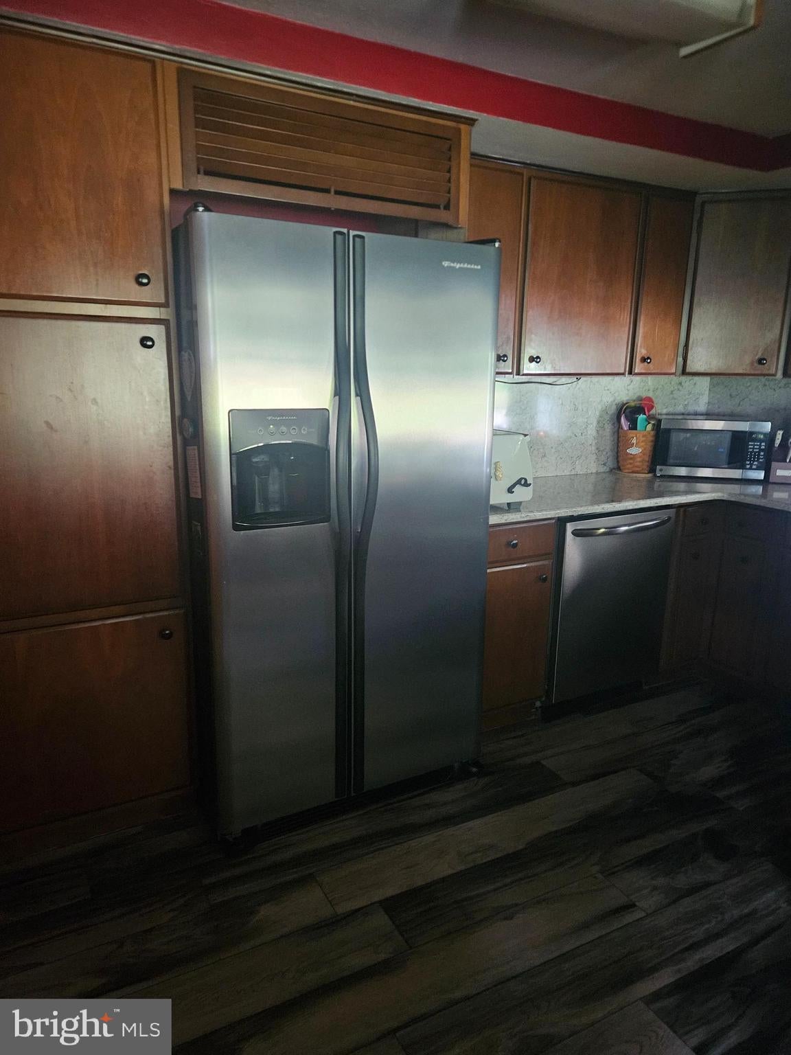 332 Indian Head Rd, Columbia, PA 17512 photo