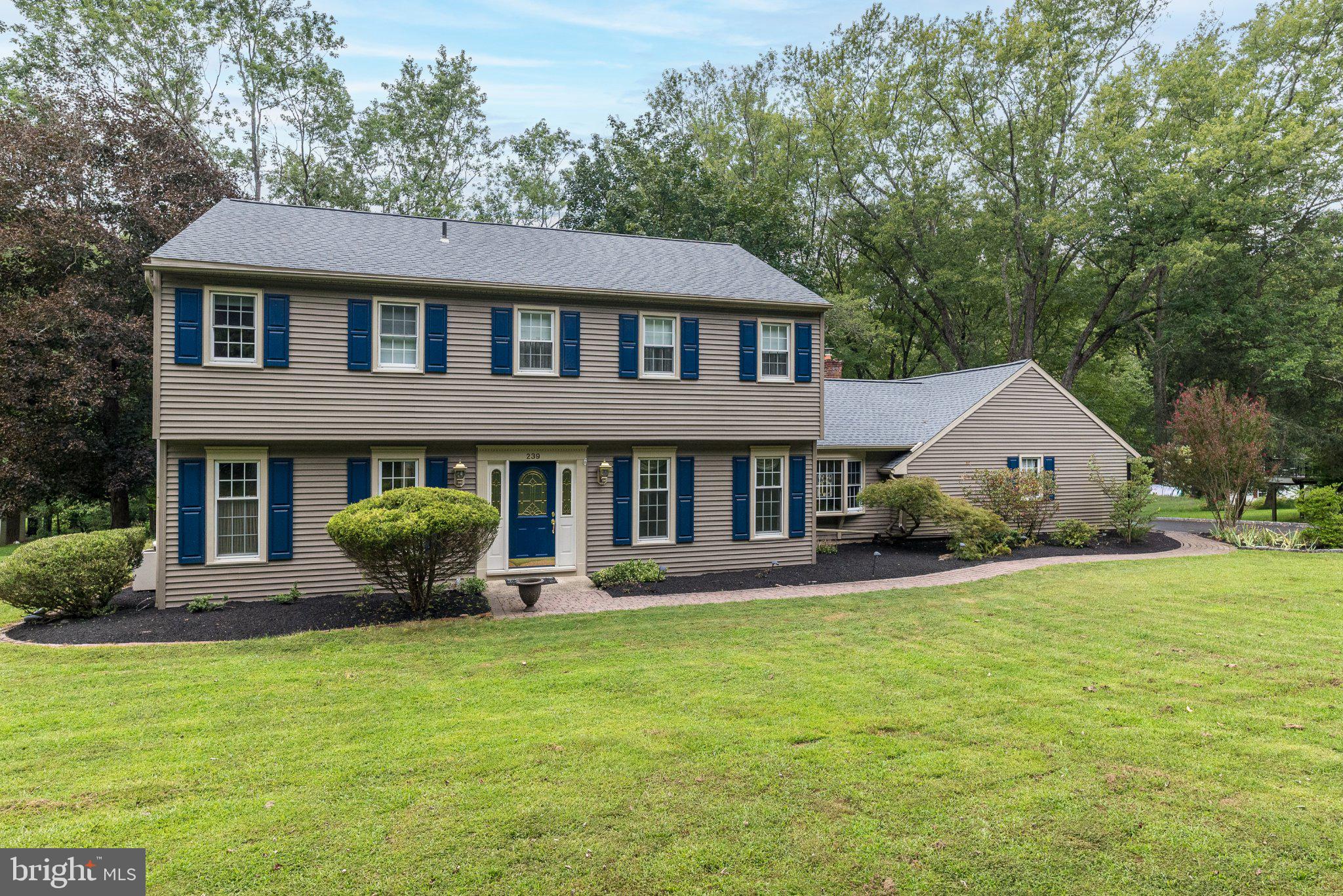 239 Saddle Dr, Furlong, PA 18925 photo