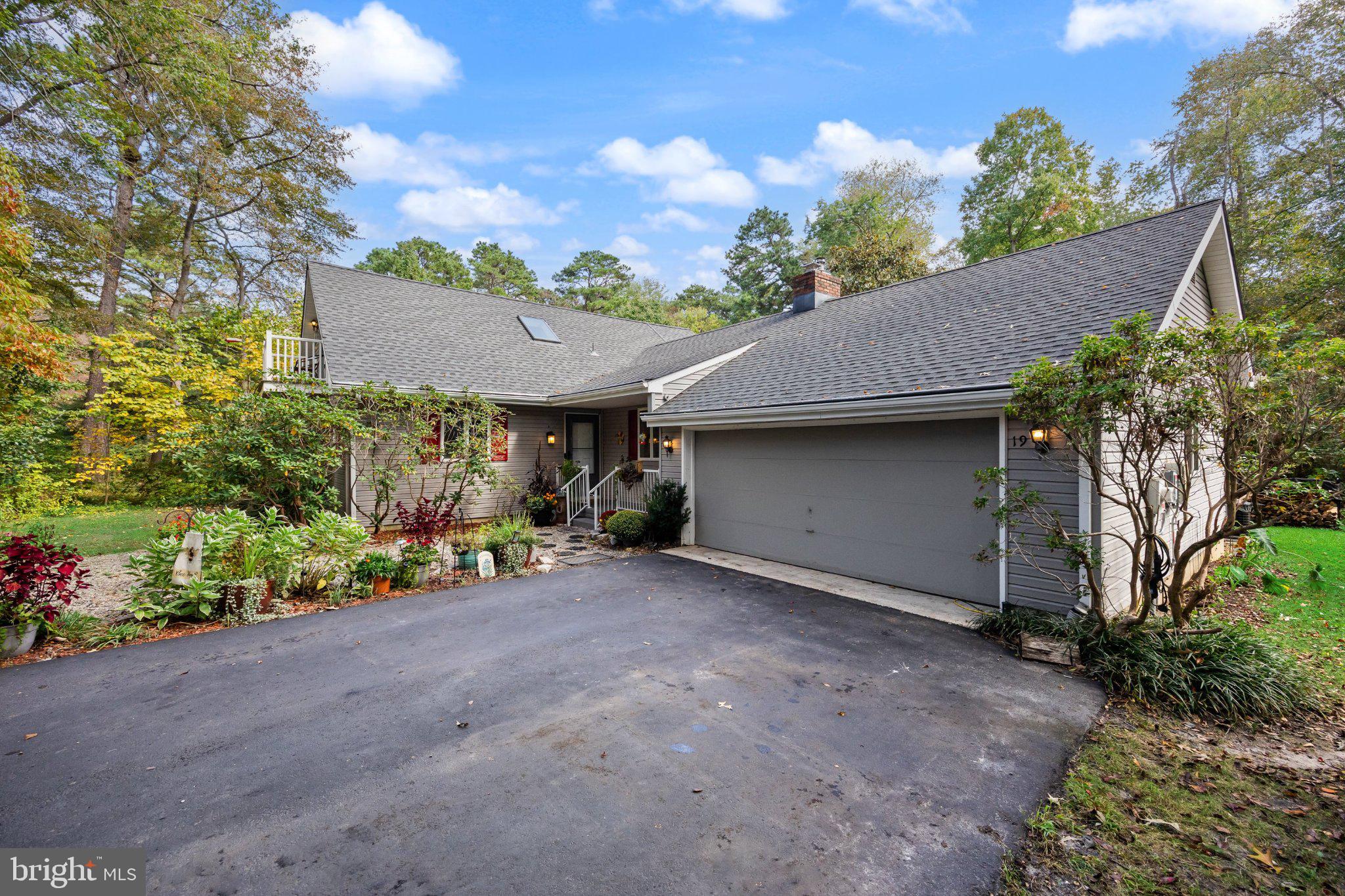19 Robbins Way, Southampton, NJ 08088