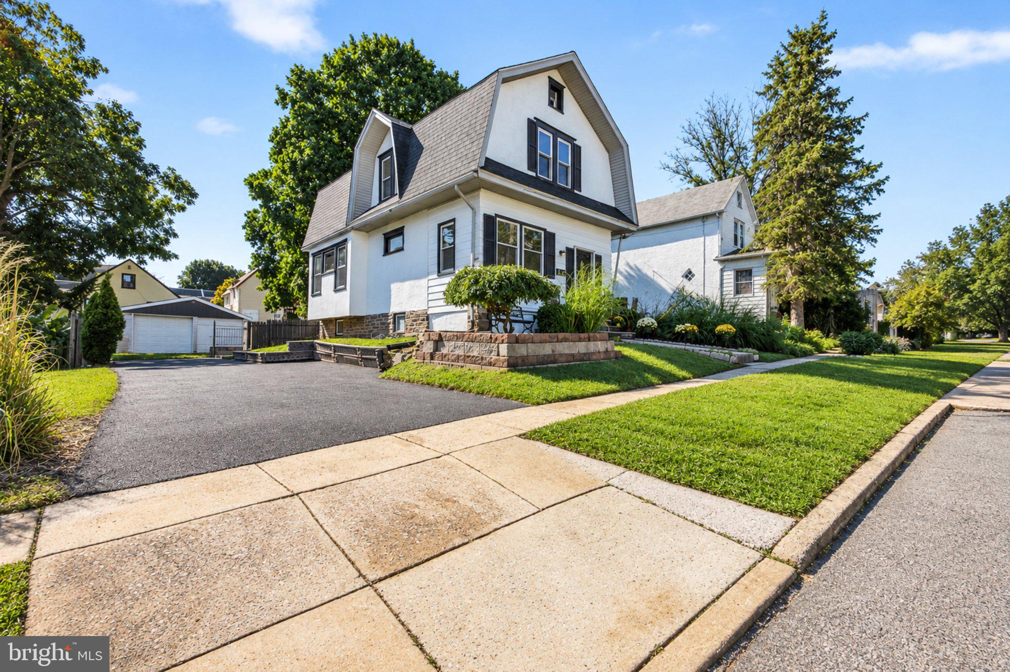 39 Cloverdale Ave, Upper Darby, PA 19082 photo