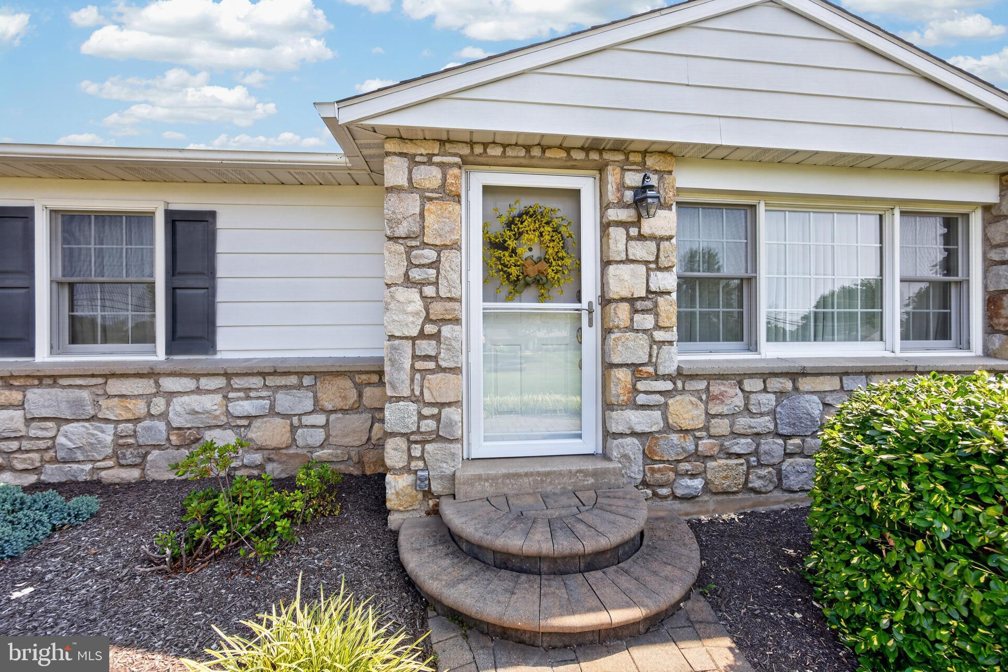 443 Allentown Rd, Souderton, PA 18964 photo