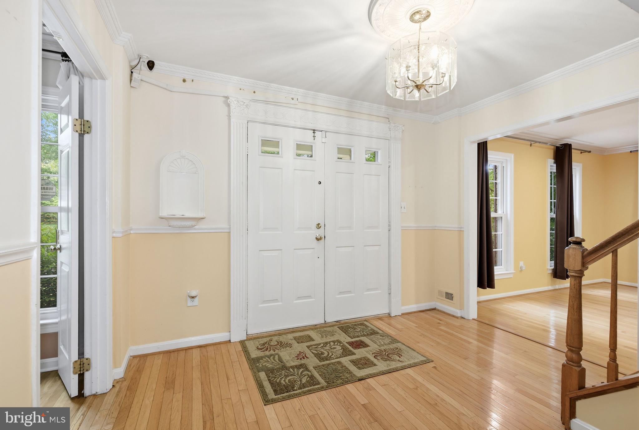 1019 Farm Haven Dr, Rockville, MD 20852 photo