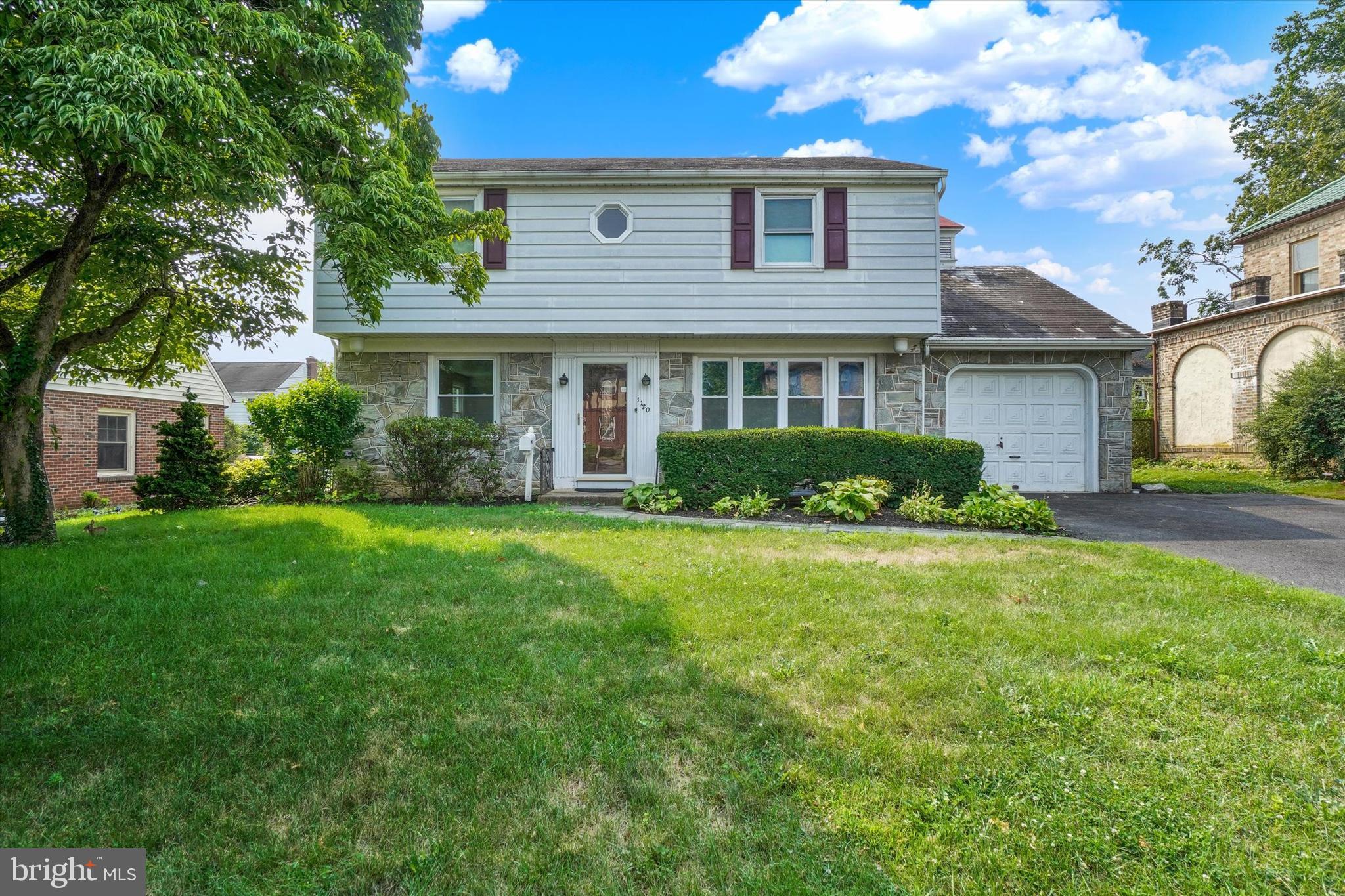 1120 Louise Ave, Lancaster, PA 17601