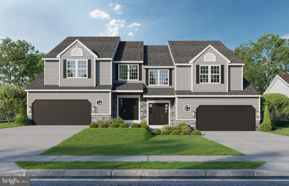 78 Castle Dr, Robesonia, PA 19551