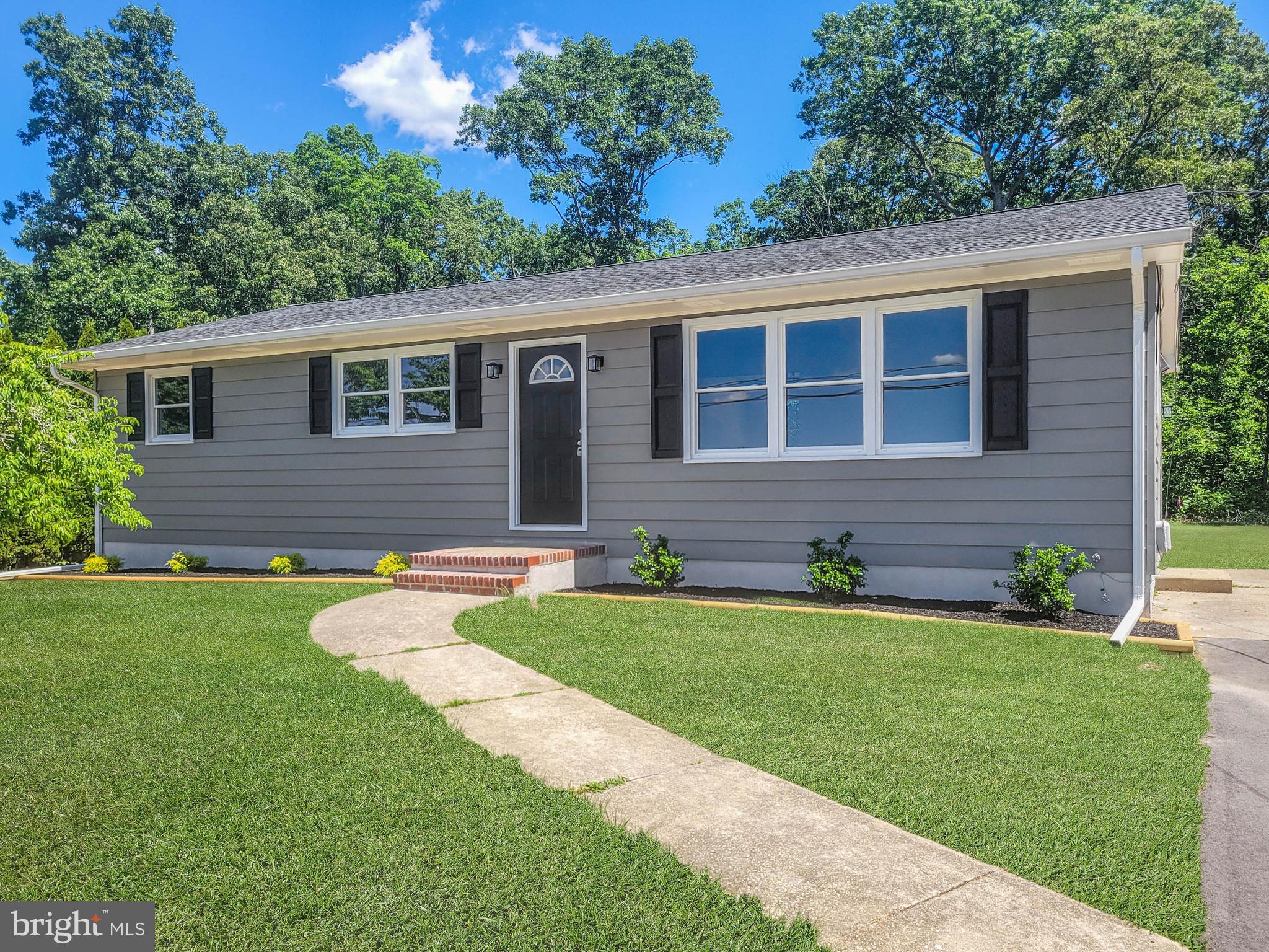 8202 W Buckshutem Rd, Millville, NJ 08332 photo