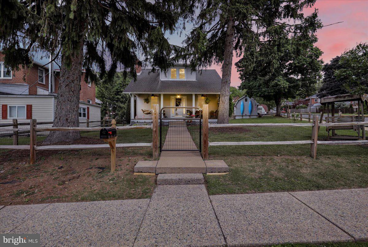 3501 Chestnut St, Laureldale, PA 19605