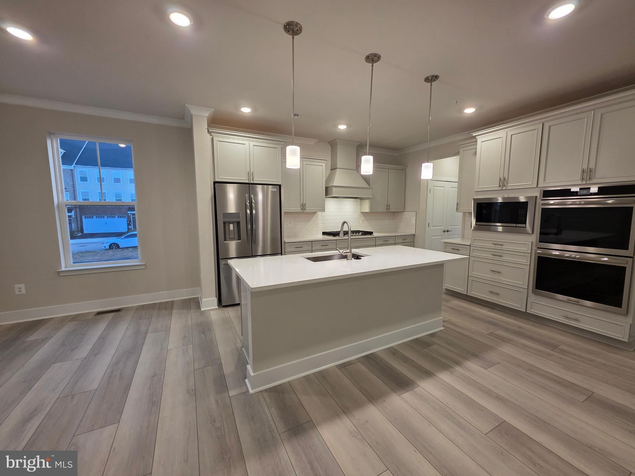 6604 Queensbury St, Middle River, MD 21220 photo