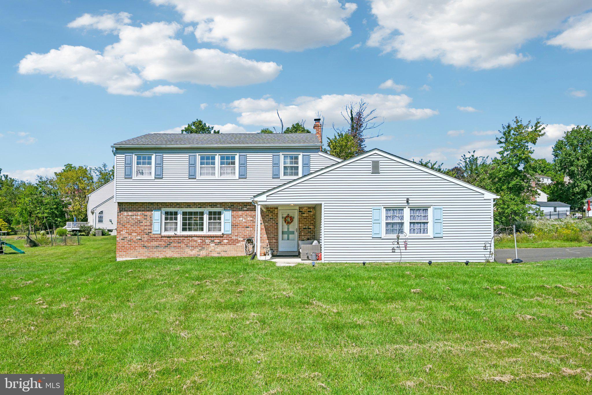 3006 Appledale Rd, Norristown, PA 19403