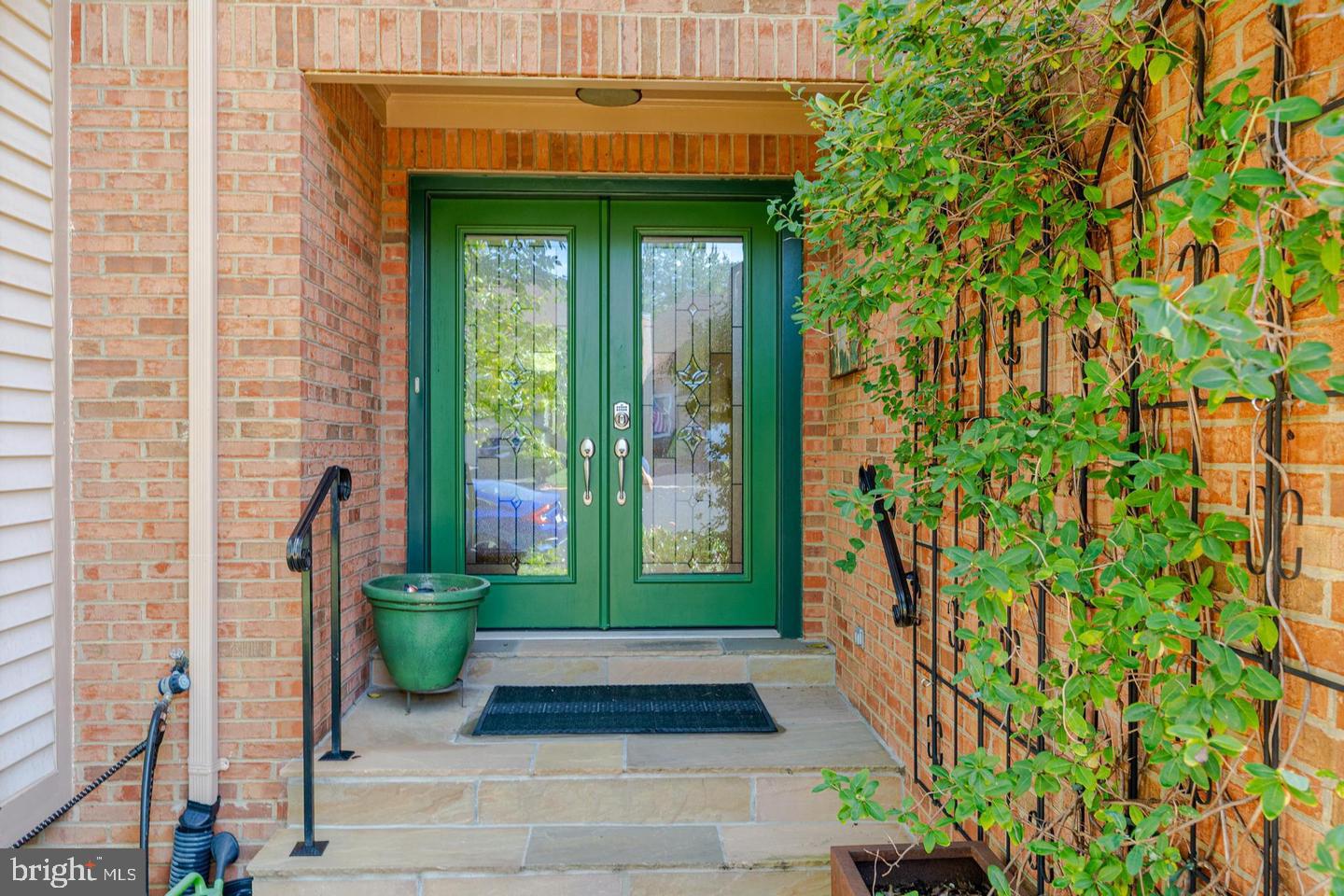 3407 Walnut Hill Ct, Falls Church, VA 22042 photo