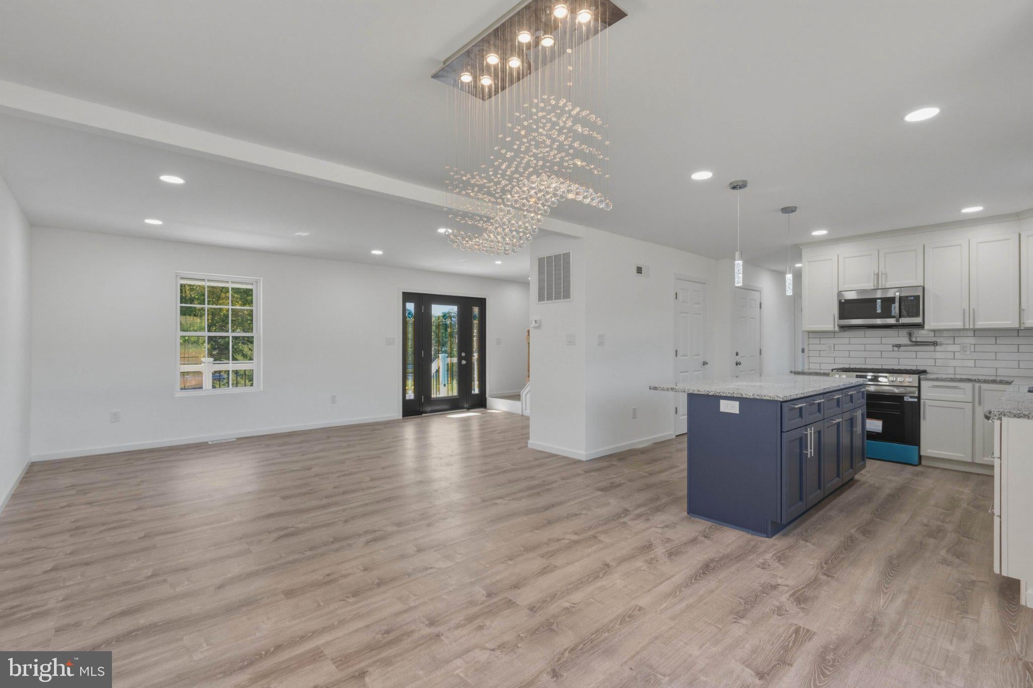 572 Forest Grove Rd, Vineland, NJ 08360 photo