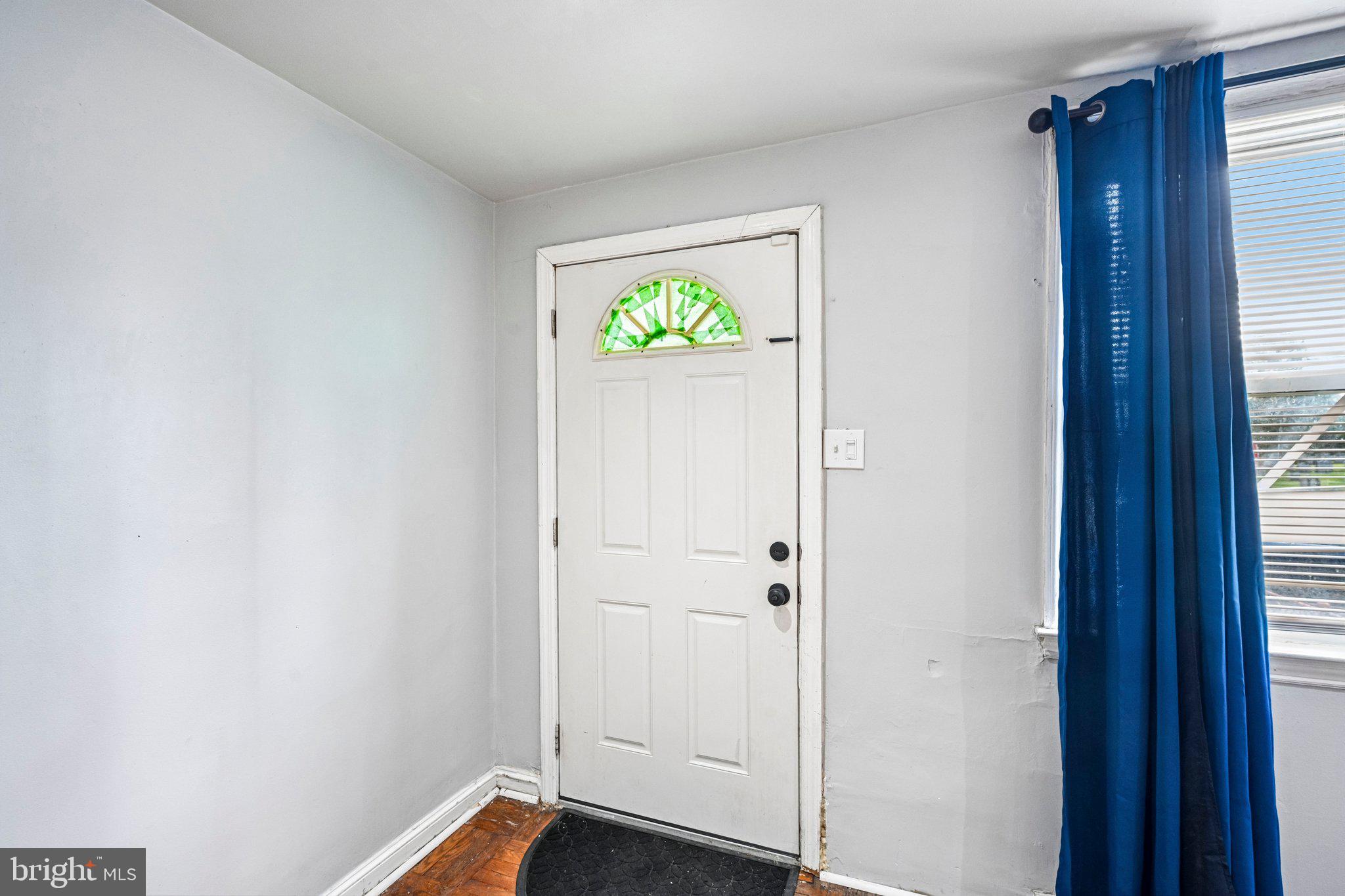 1302 Wycombe Ave, Darby, PA 19023 photo