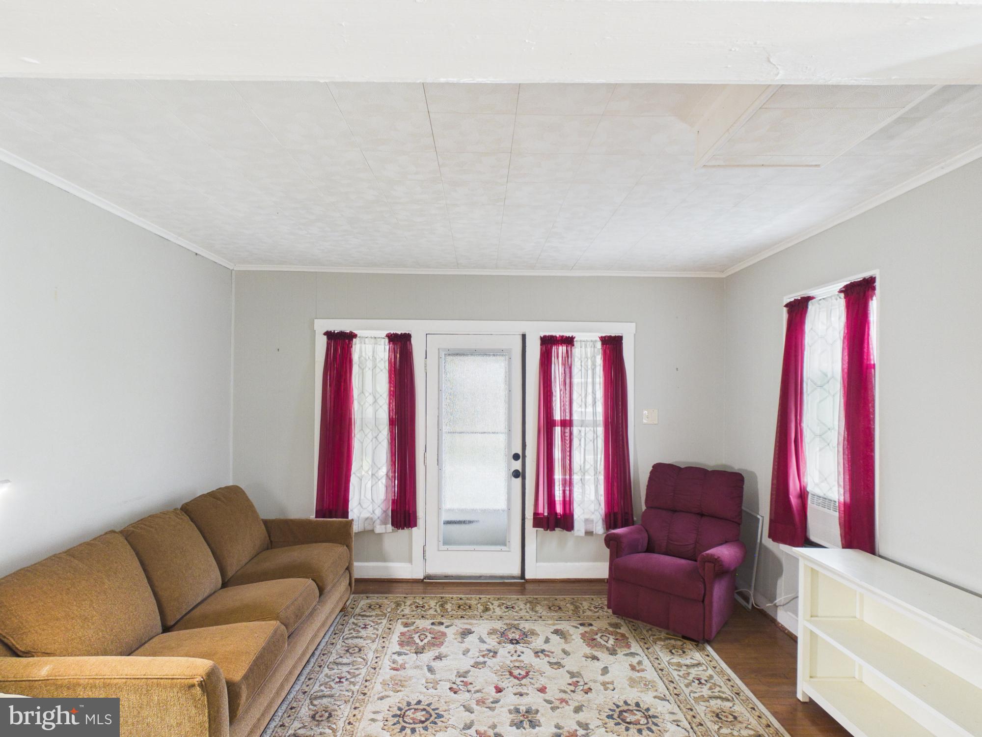 129 S 3rd Ave, Coatesville, PA 19320 photo