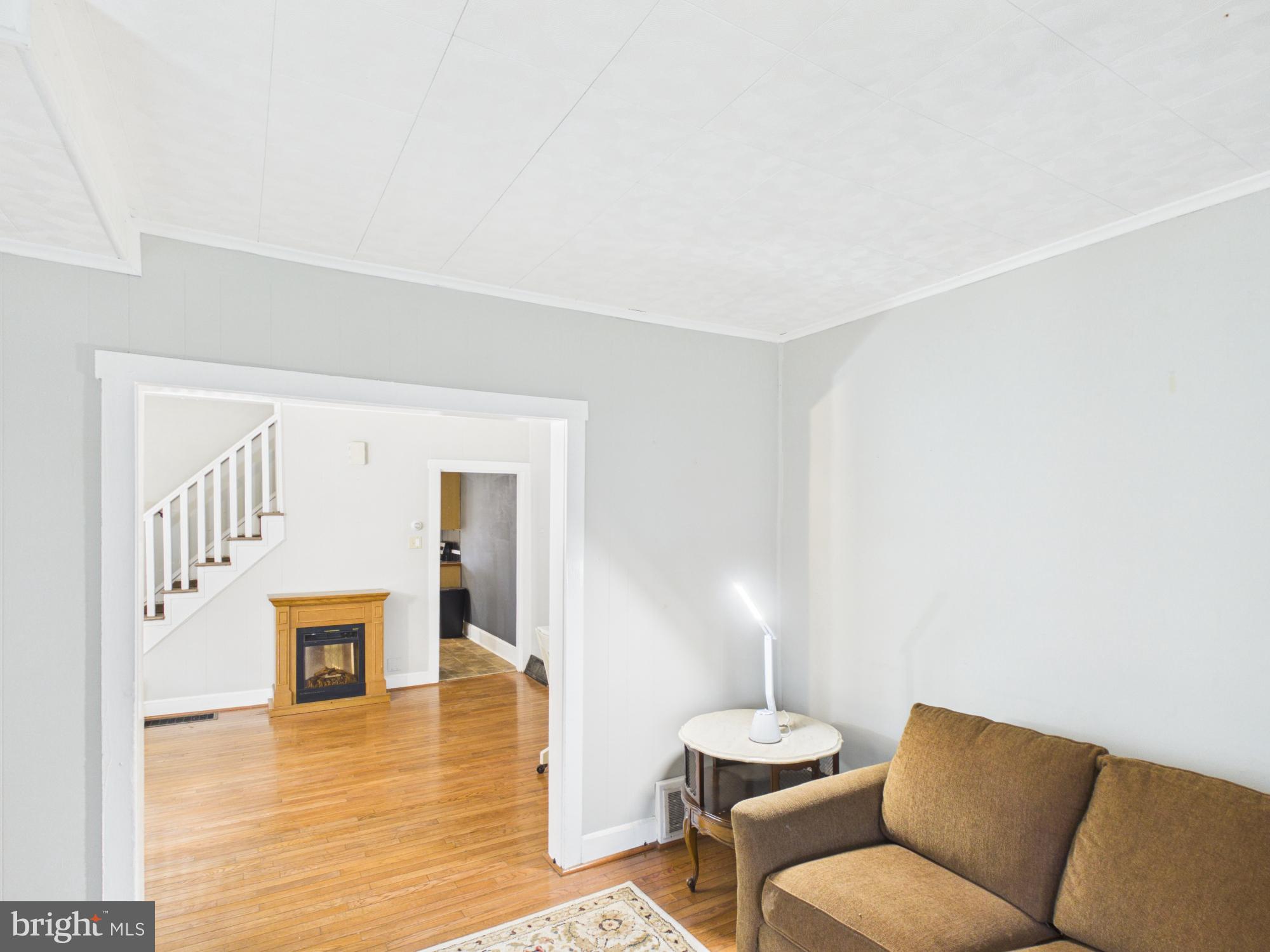 129 S 3rd Ave, Coatesville, PA 19320 photo