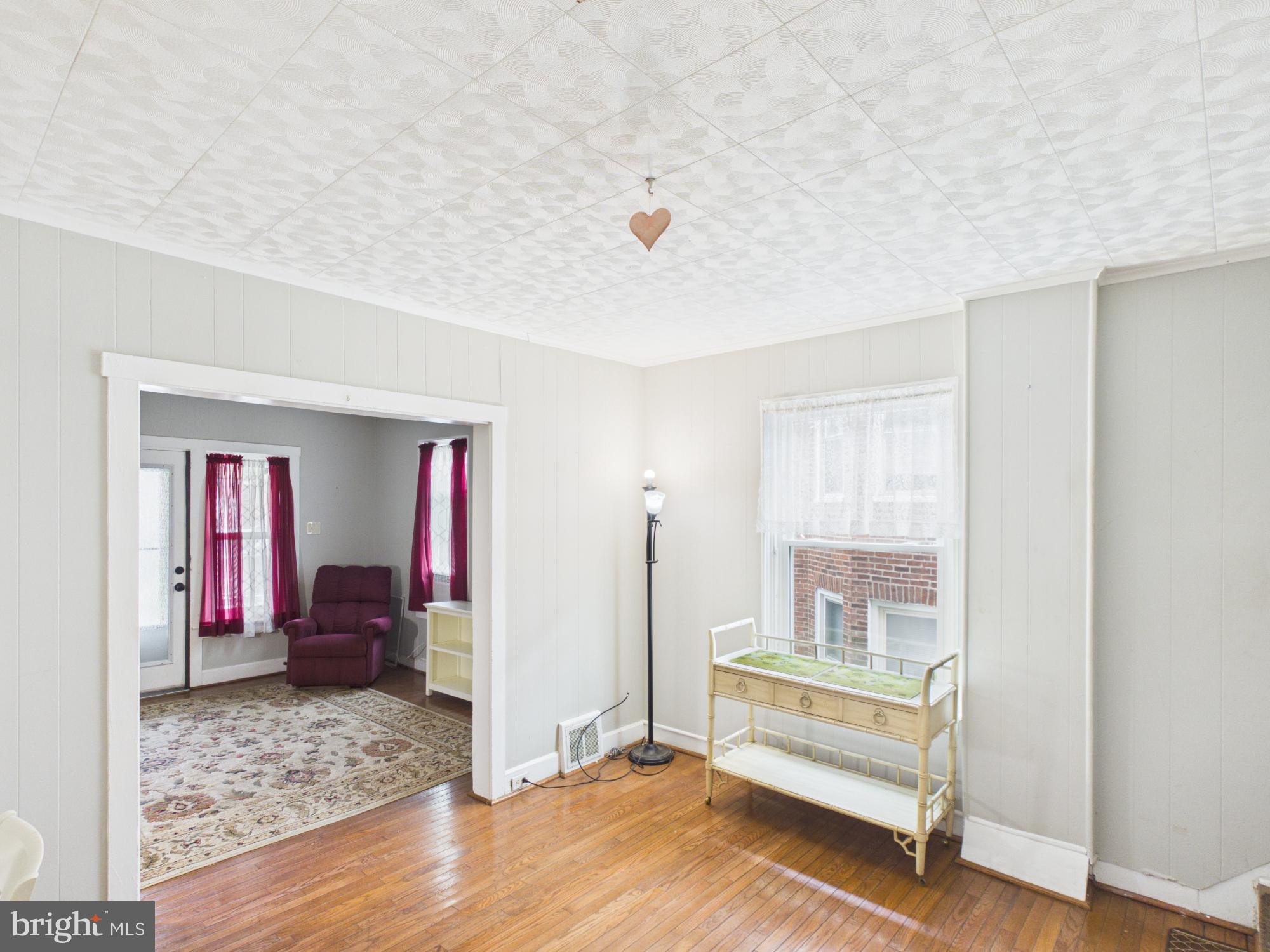 129 S 3rd Ave, Coatesville, PA 19320 photo