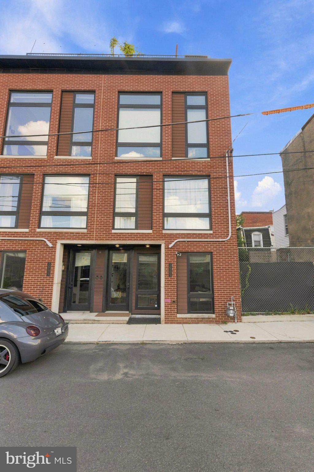 1543 N Orkney St, Philadelphia, PA 19122 photo
