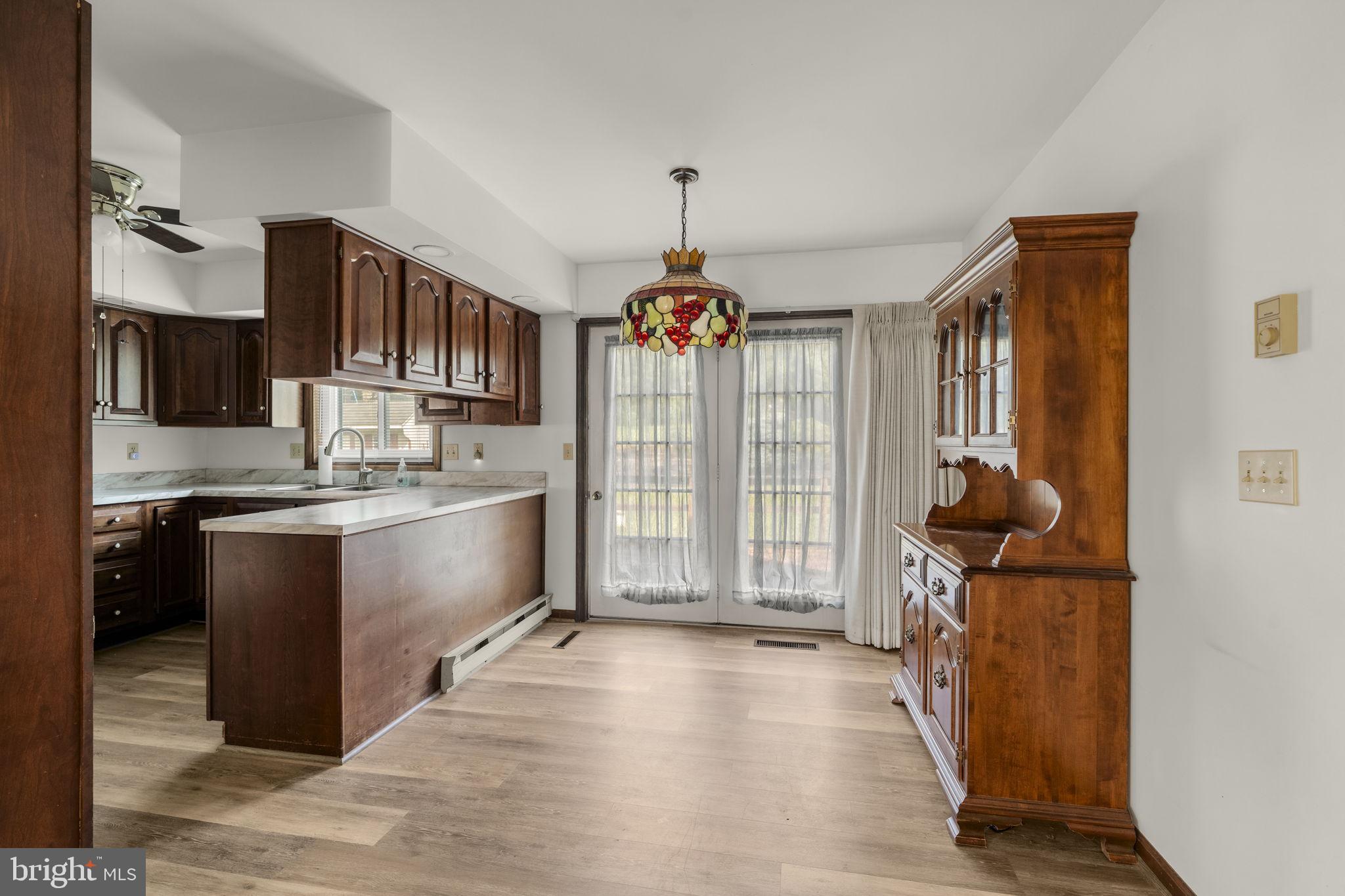 106 Raybil Dr, Bowmansville, PA 17507 photo