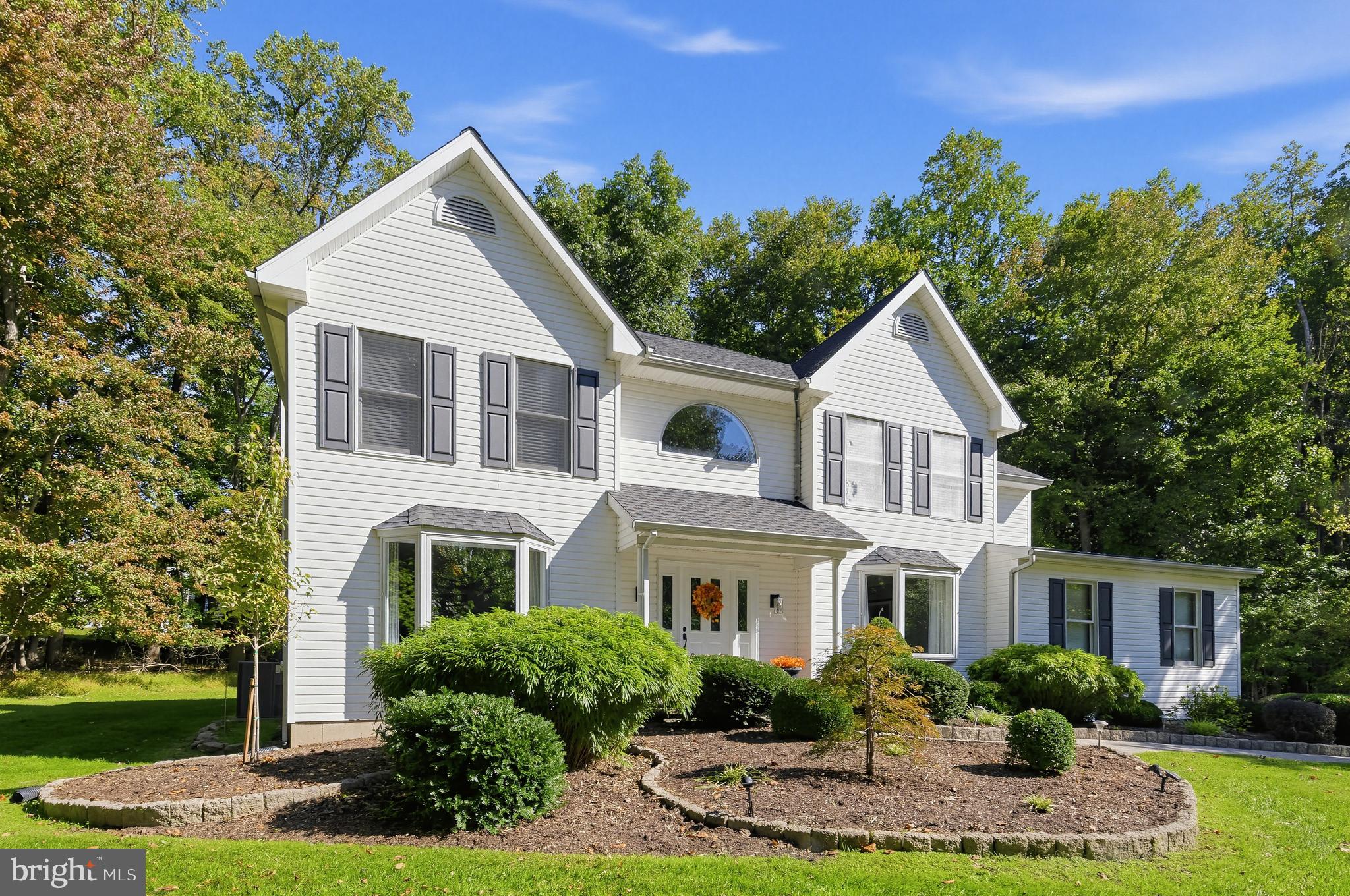 1266 Sharon Dr, Garnet Valley, PA 19060