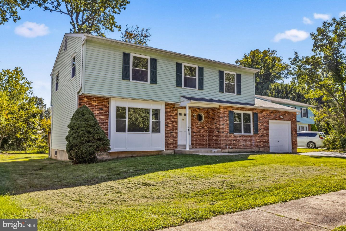 5 Firethorn Ct, Newark, DE 19711 photo