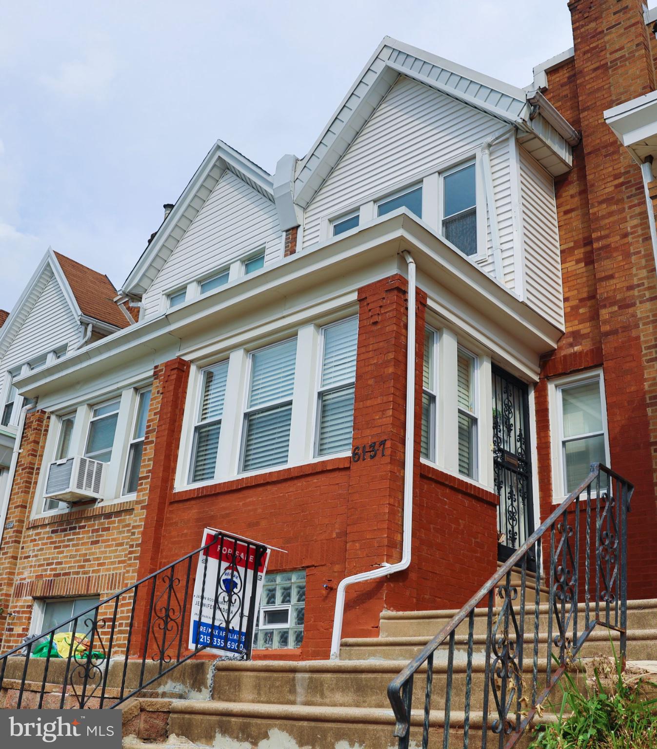 6137 Argyle St, Philadelphia, PA 19111